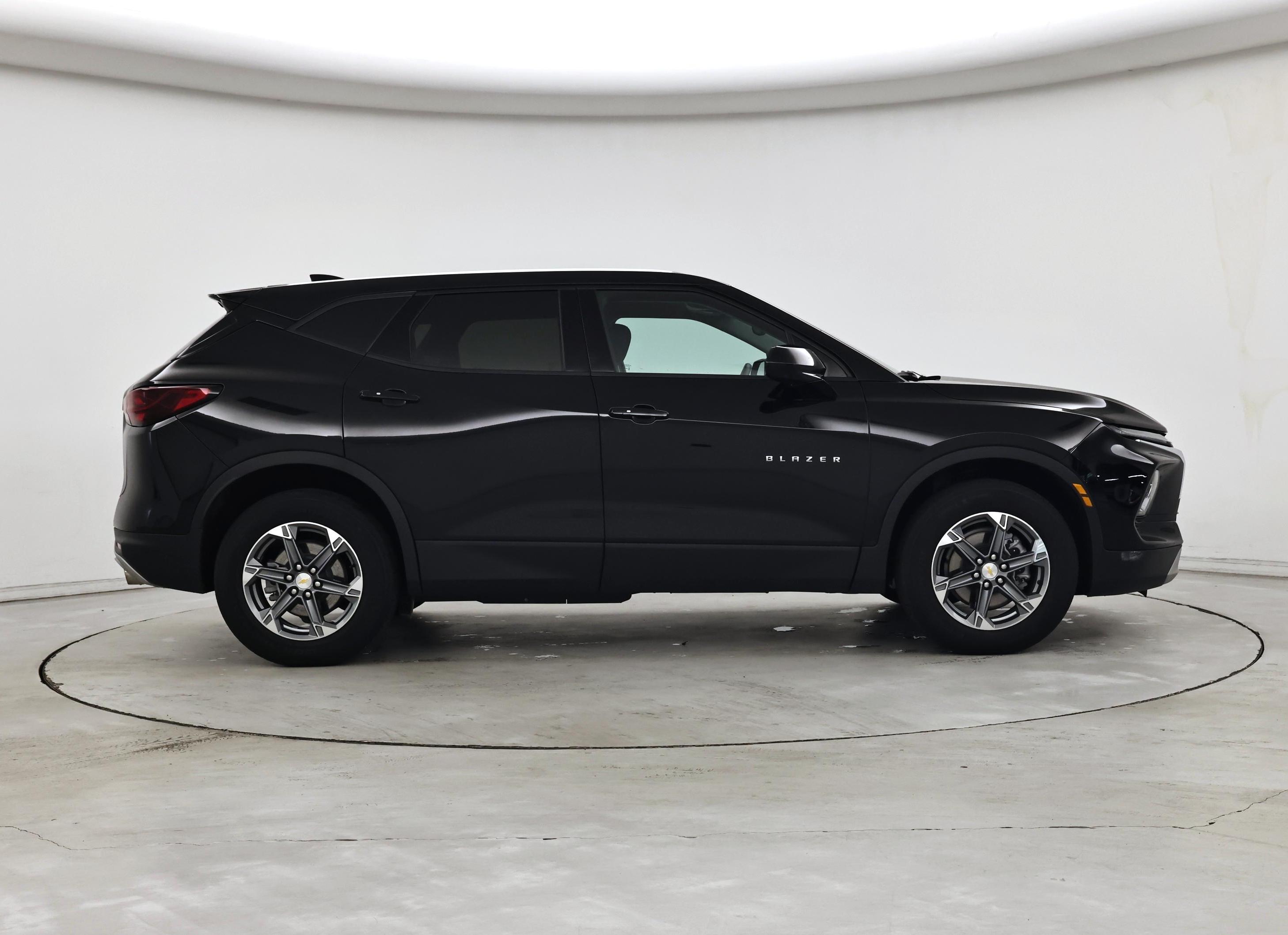 Thumbnail: 2025 Chevrolet Blazer - 7