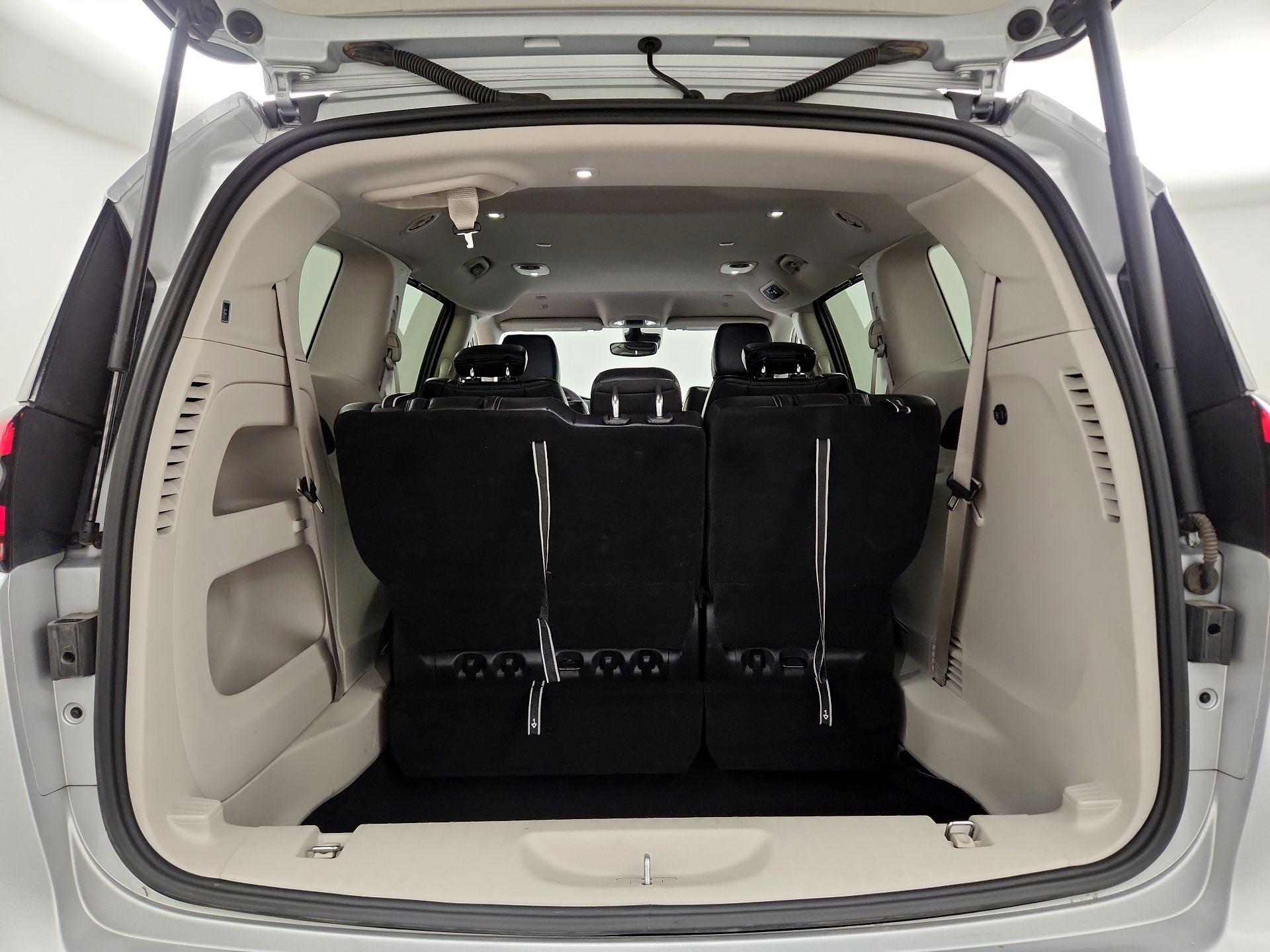Thumbnail: 2024 Chrysler Pacifica - 19