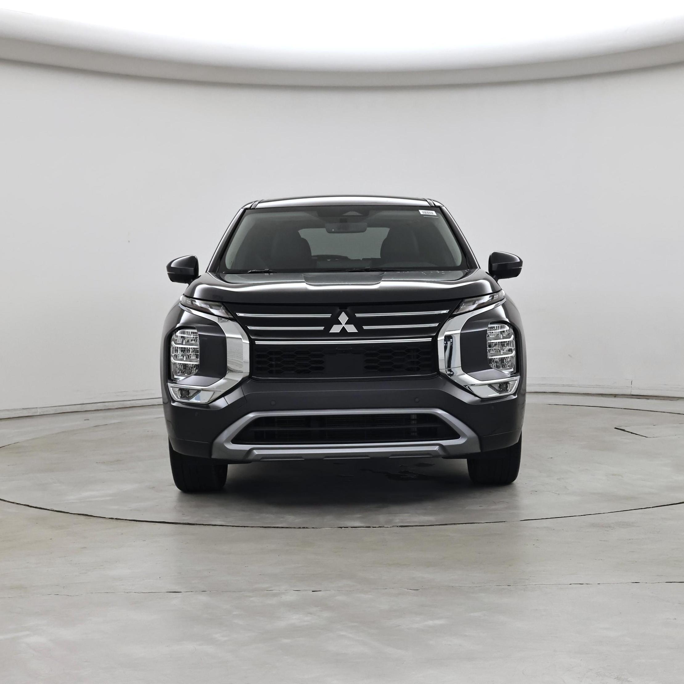 Thumbnail: 2025 Mitsubishi Outlander - 5