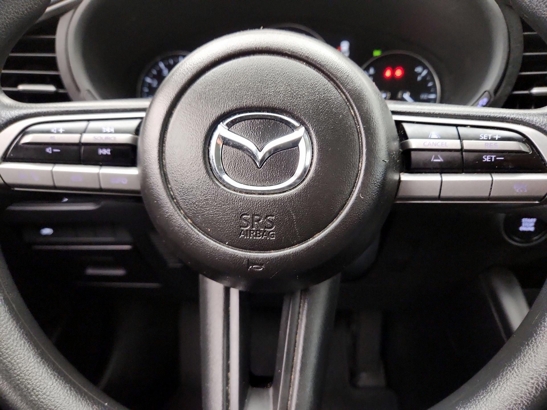 Thumbnail: 2022 Mazda Mazda3 - 10