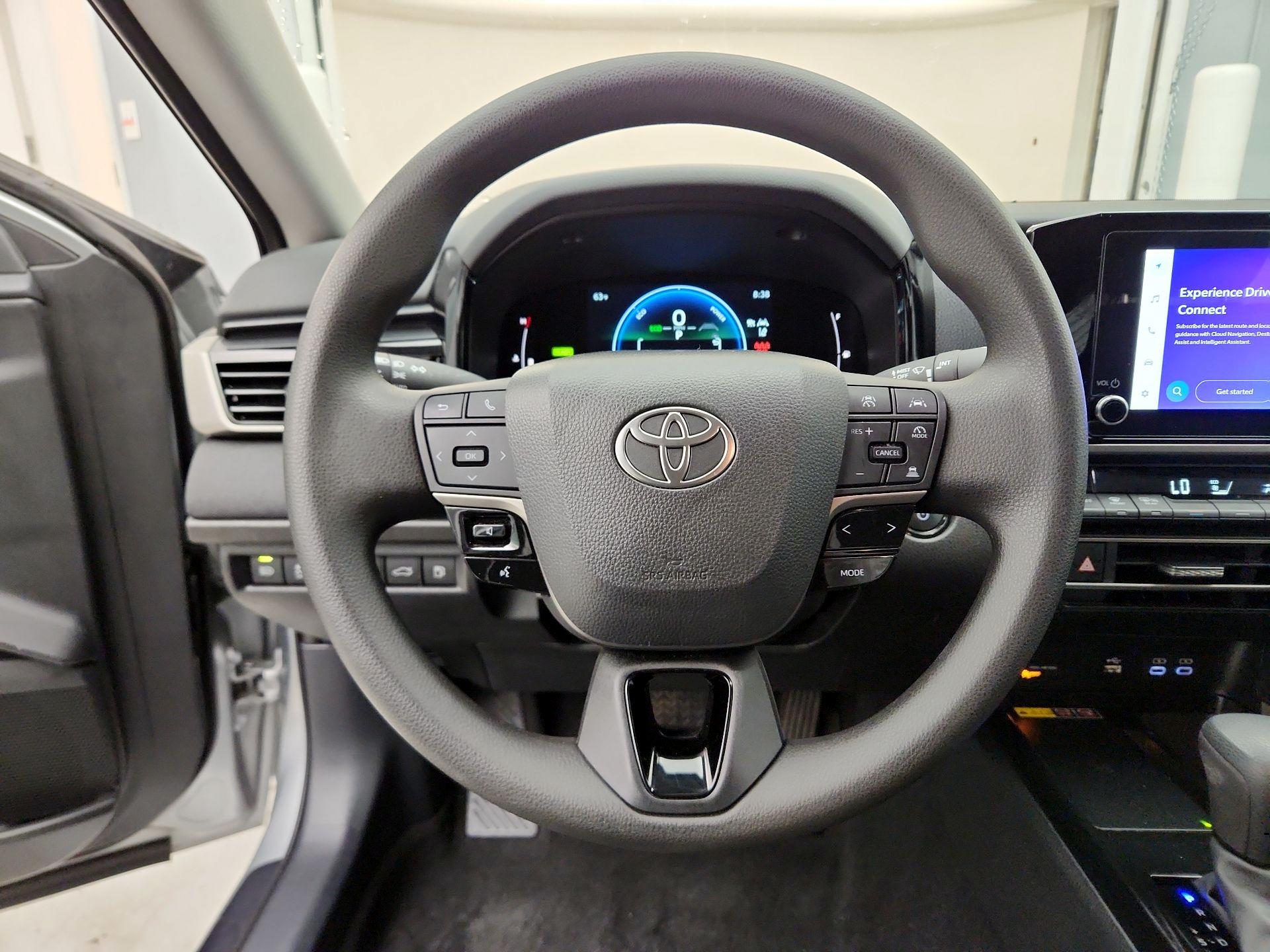 Thumbnail: 2025 Toyota Camry - 10