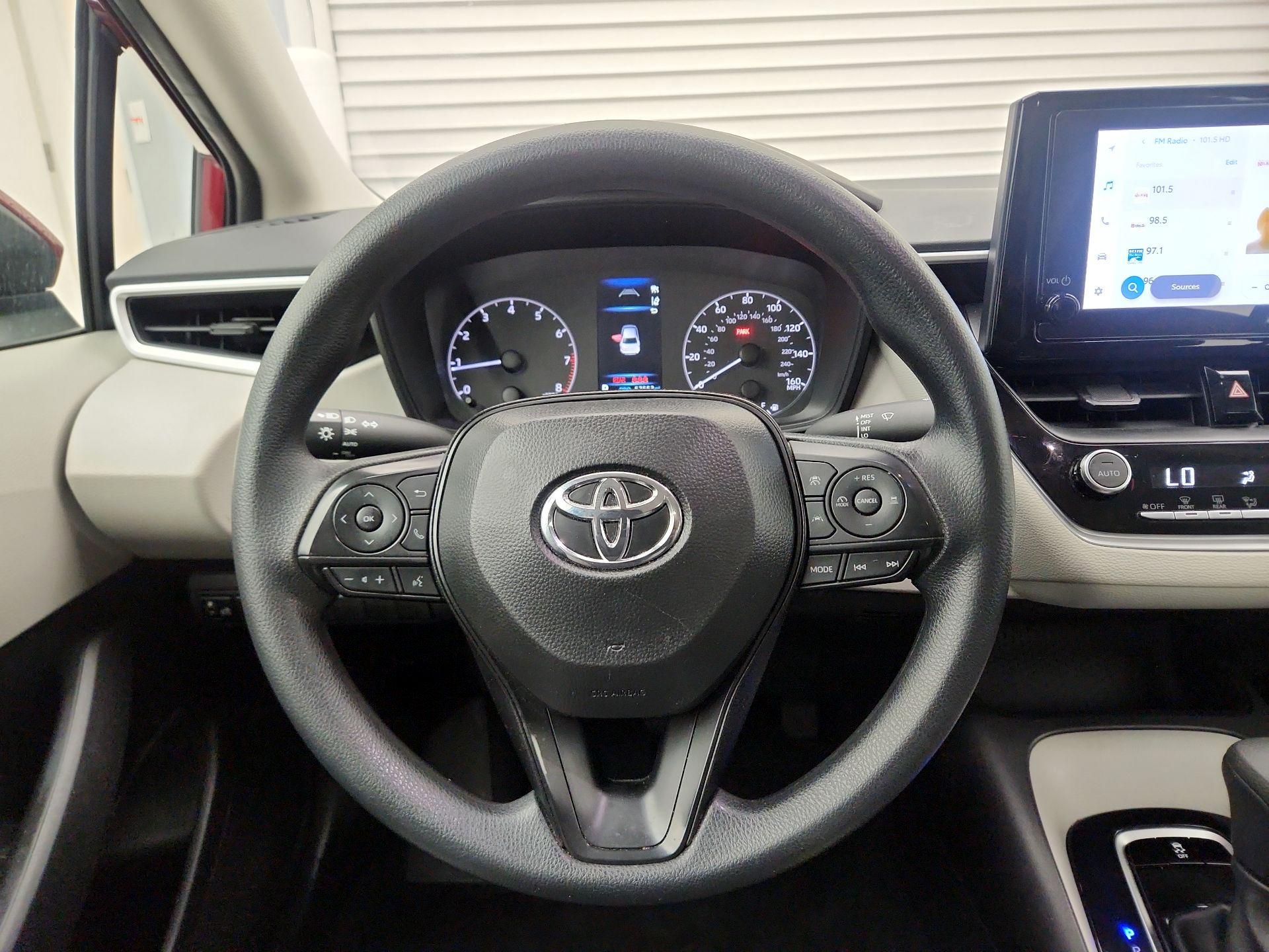 Thumbnail: 2025 Toyota Corolla - 10