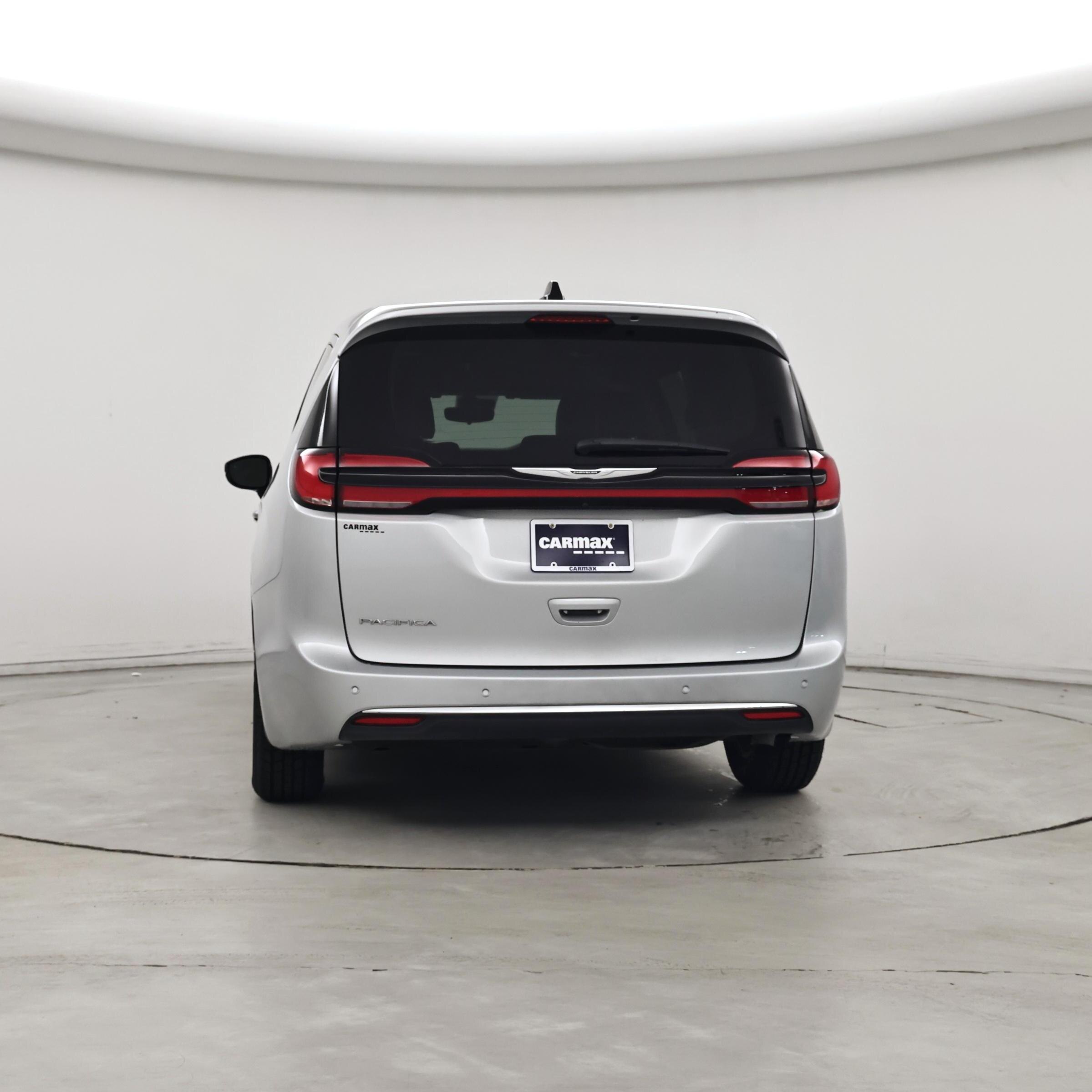 Thumbnail: 2024 Chrysler Pacifica - 6