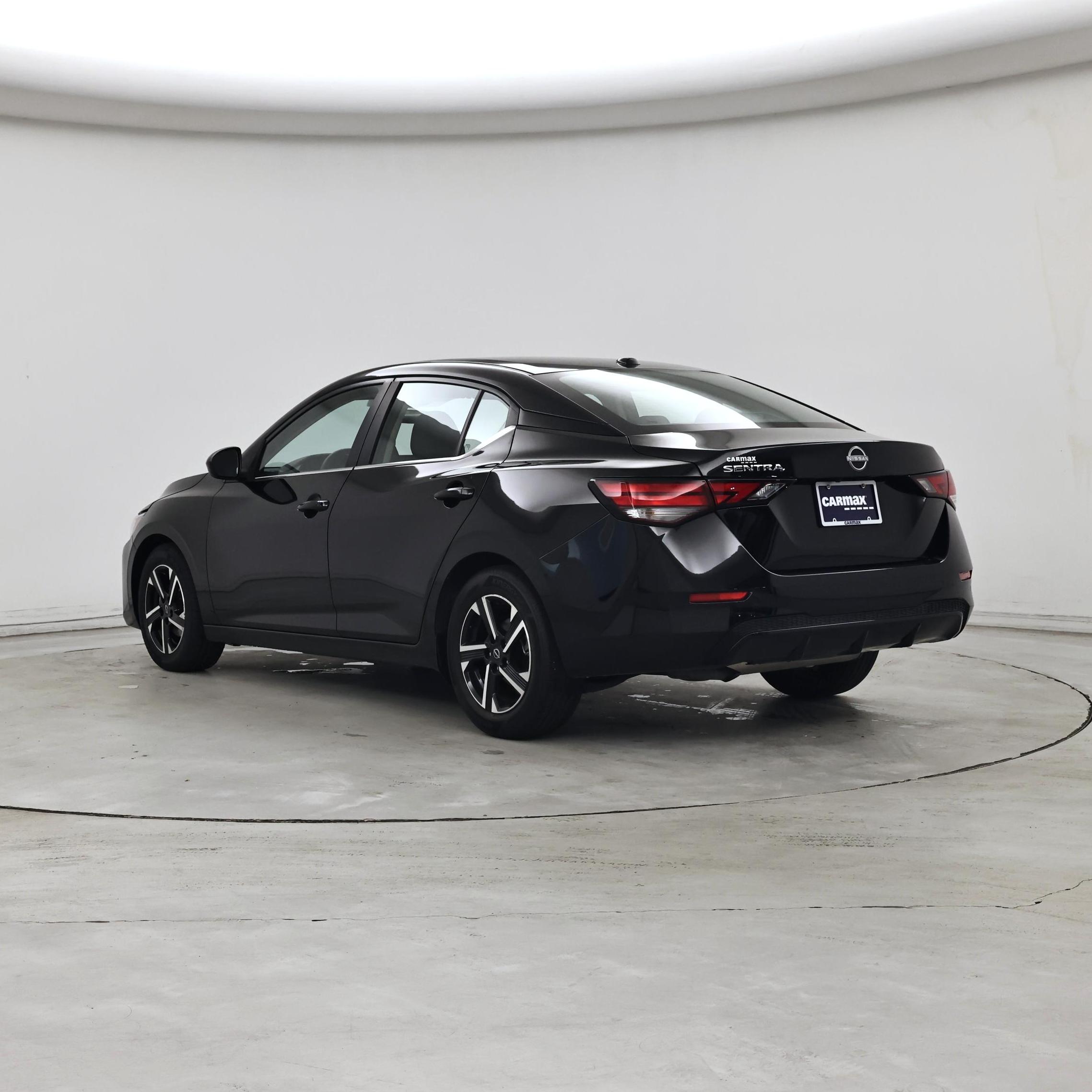 Thumbnail: 2025 Nissan Sentra - 2