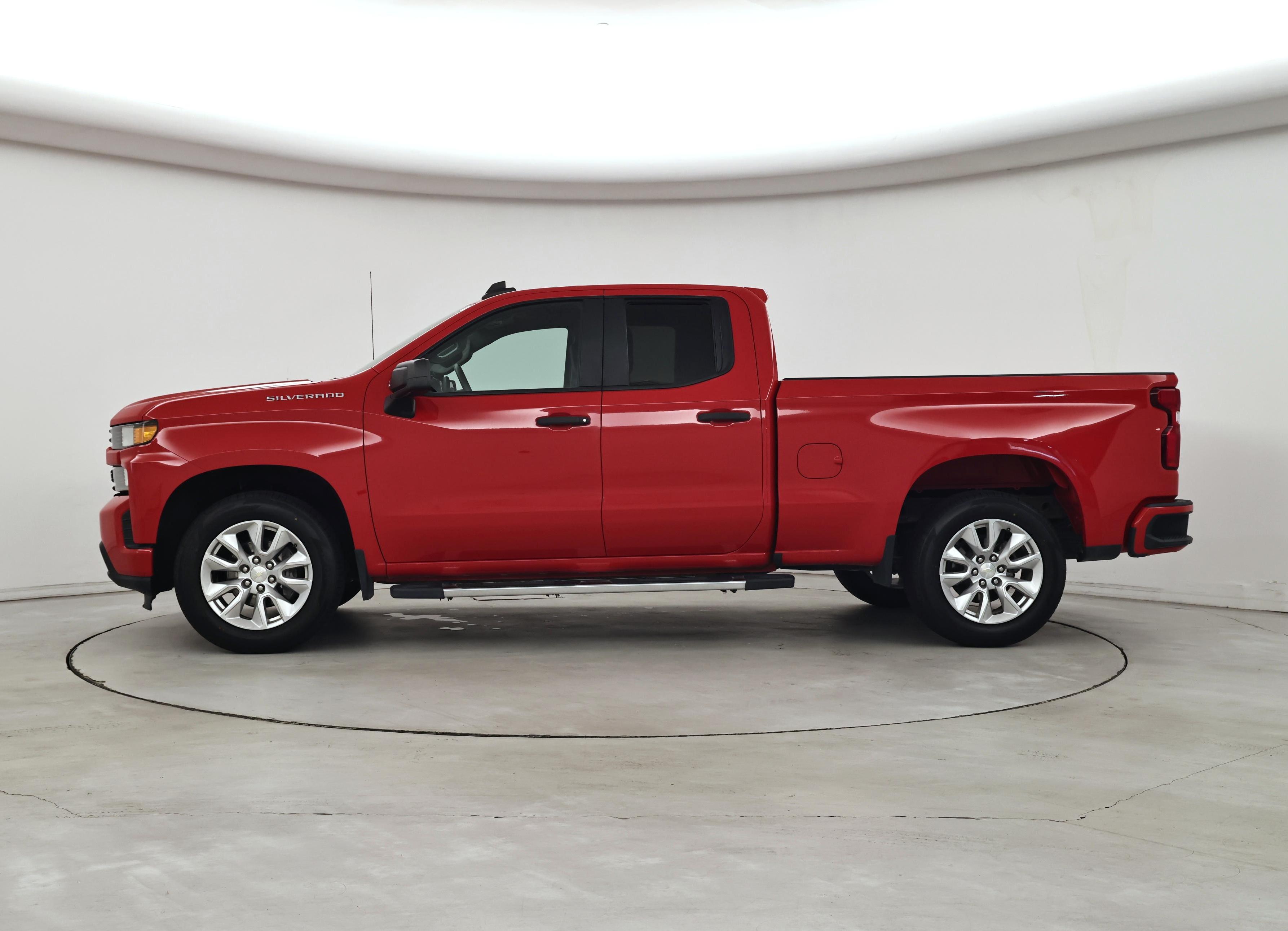 Thumbnail: 2020 Chevrolet Silverado 1500 - 3