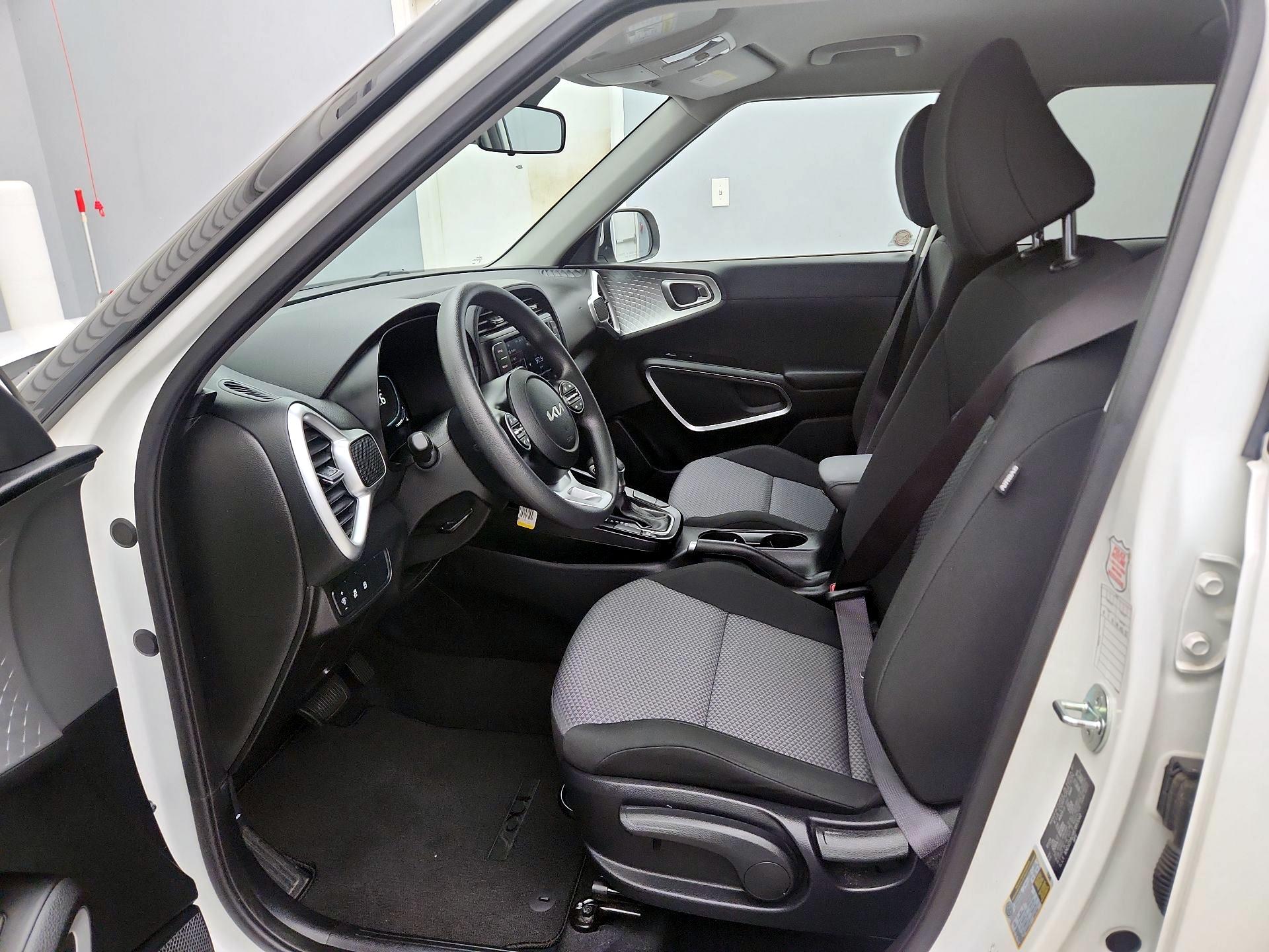 Thumbnail: 2024 Kia Soul - 11