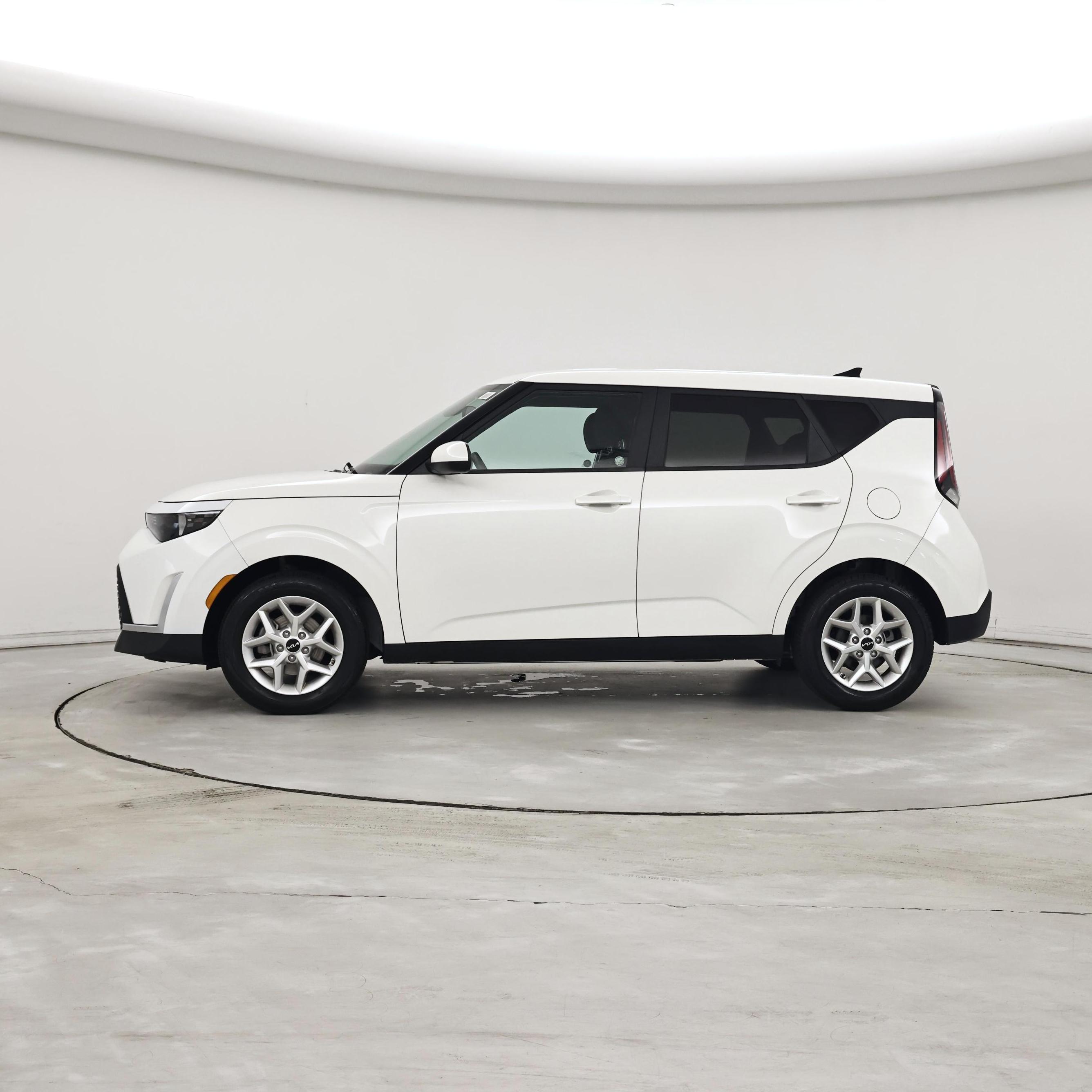 Thumbnail: 2024 Kia Soul - 3