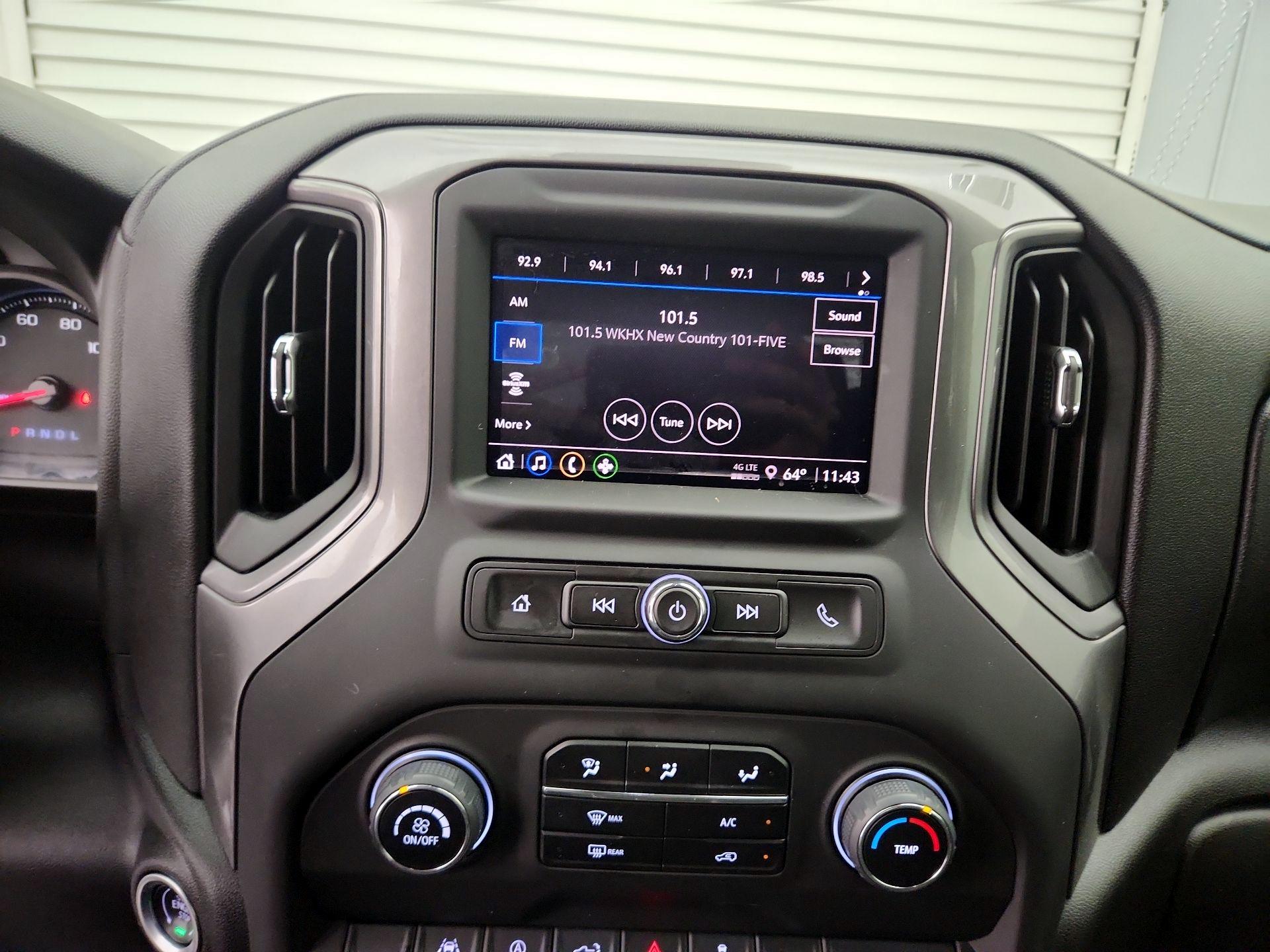 Thumbnail: 2025 Chevrolet Silverado 1500 - 15