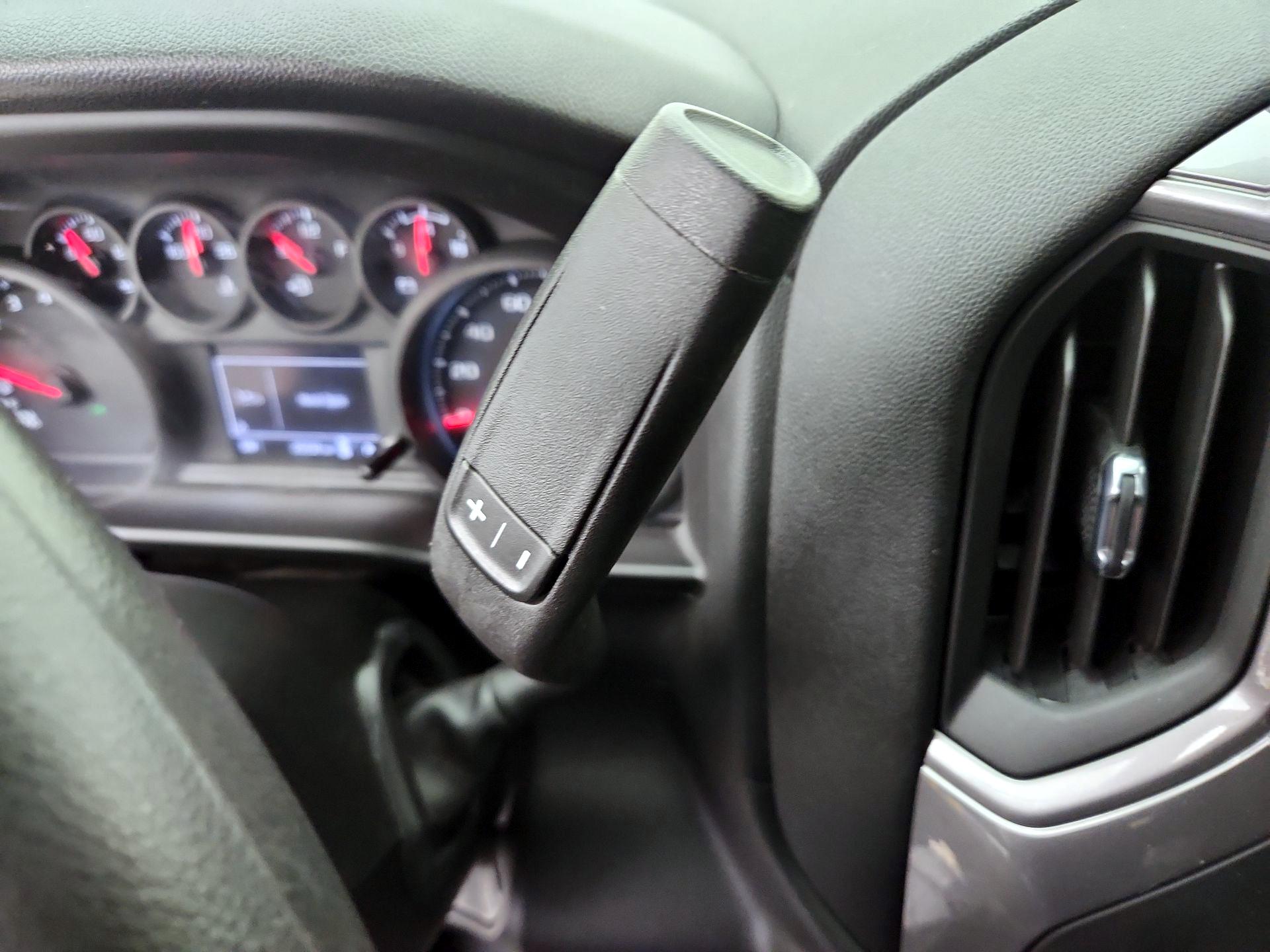 Thumbnail: 2025 Chevrolet Silverado 1500 - 17