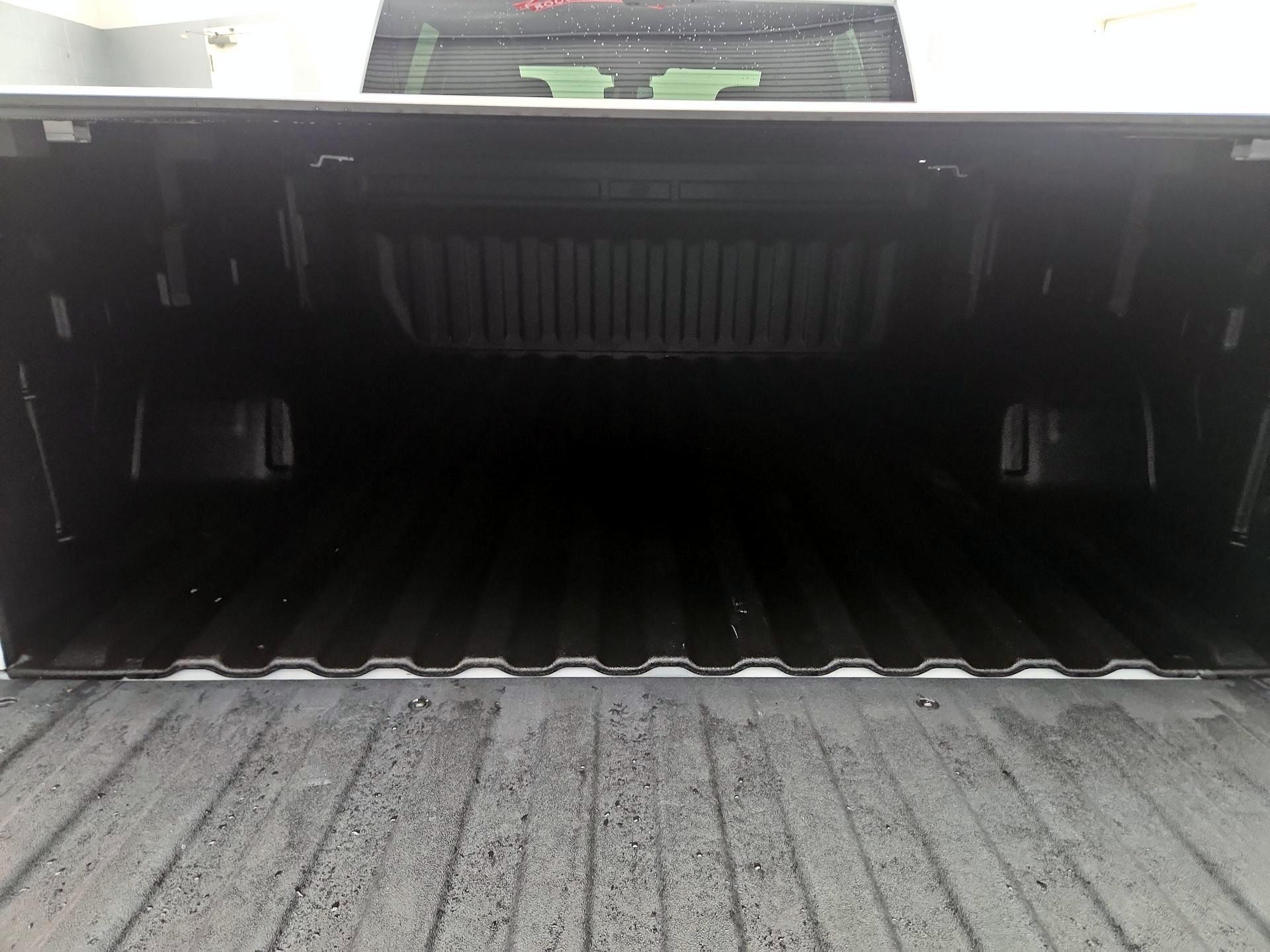 Thumbnail: 2025 Chevrolet Silverado 1500 - 20