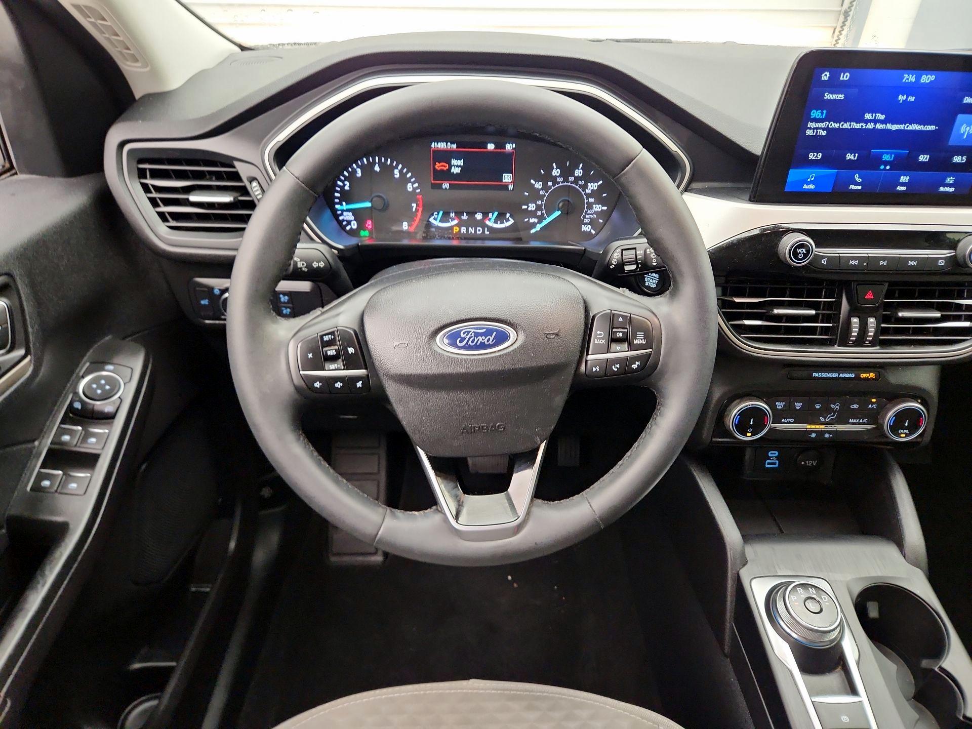 Thumbnail: 2022 Ford Escape - 10