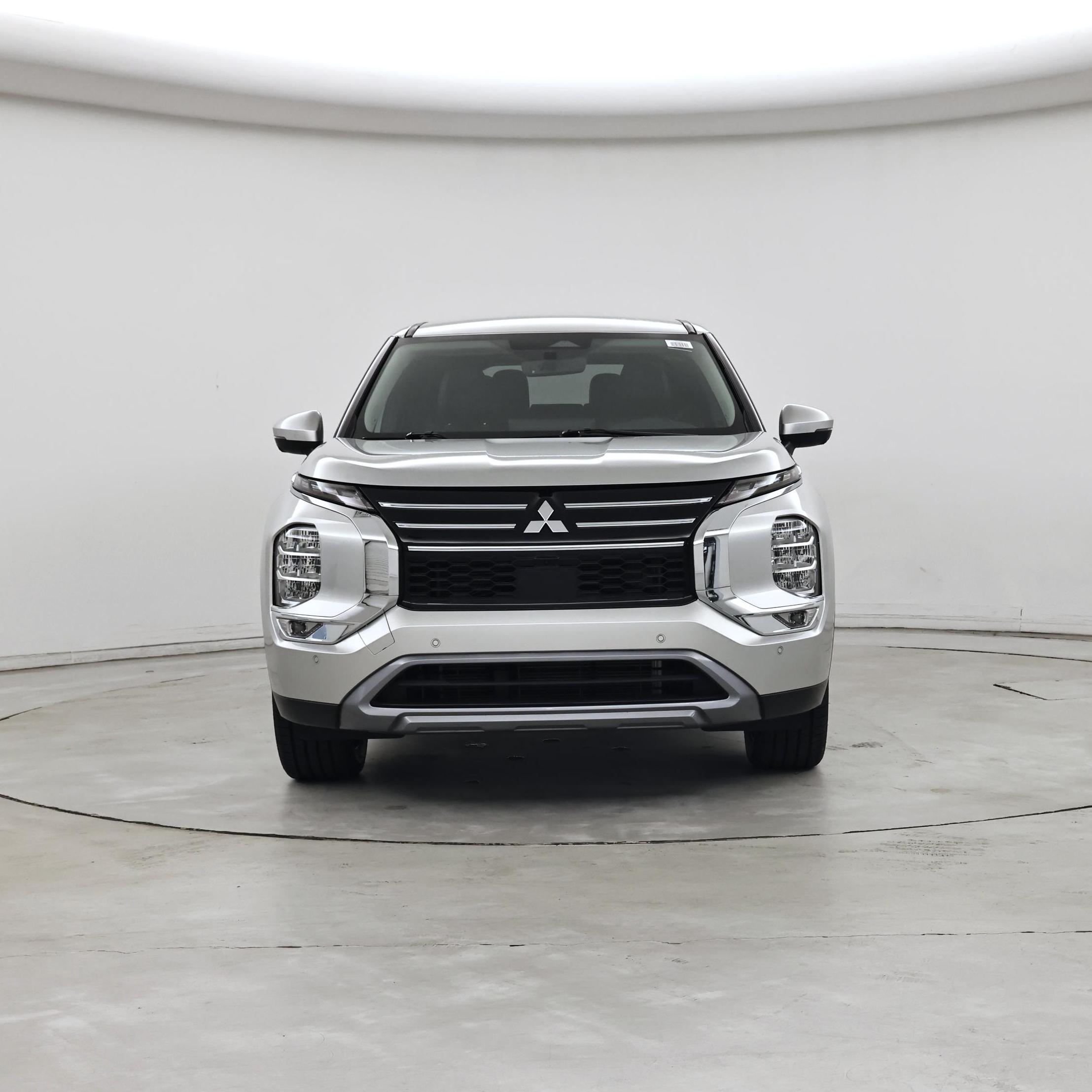 Thumbnail: 2025 Mitsubishi Outlander - 5