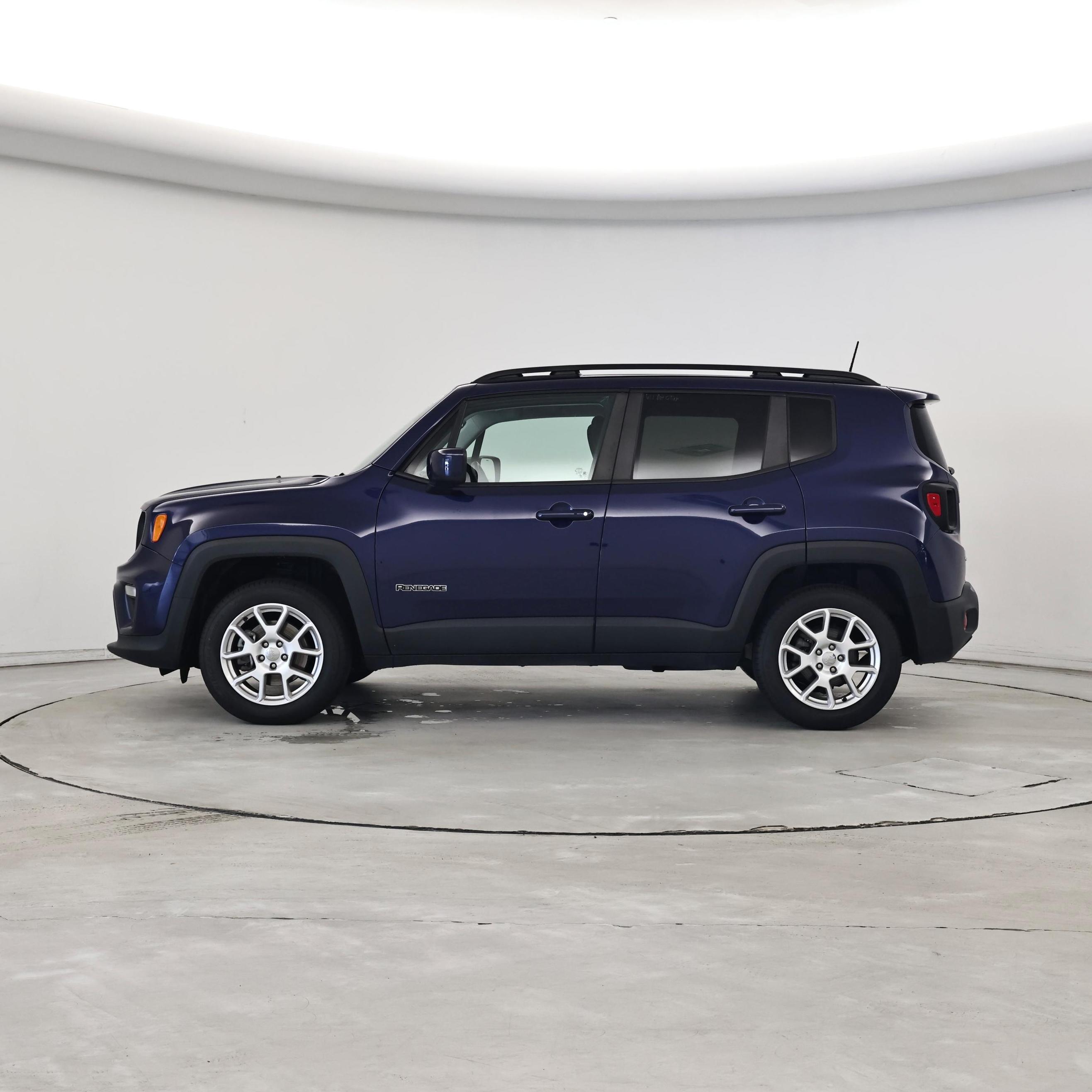 Thumbnail: 2021 Jeep Renegade - 3
