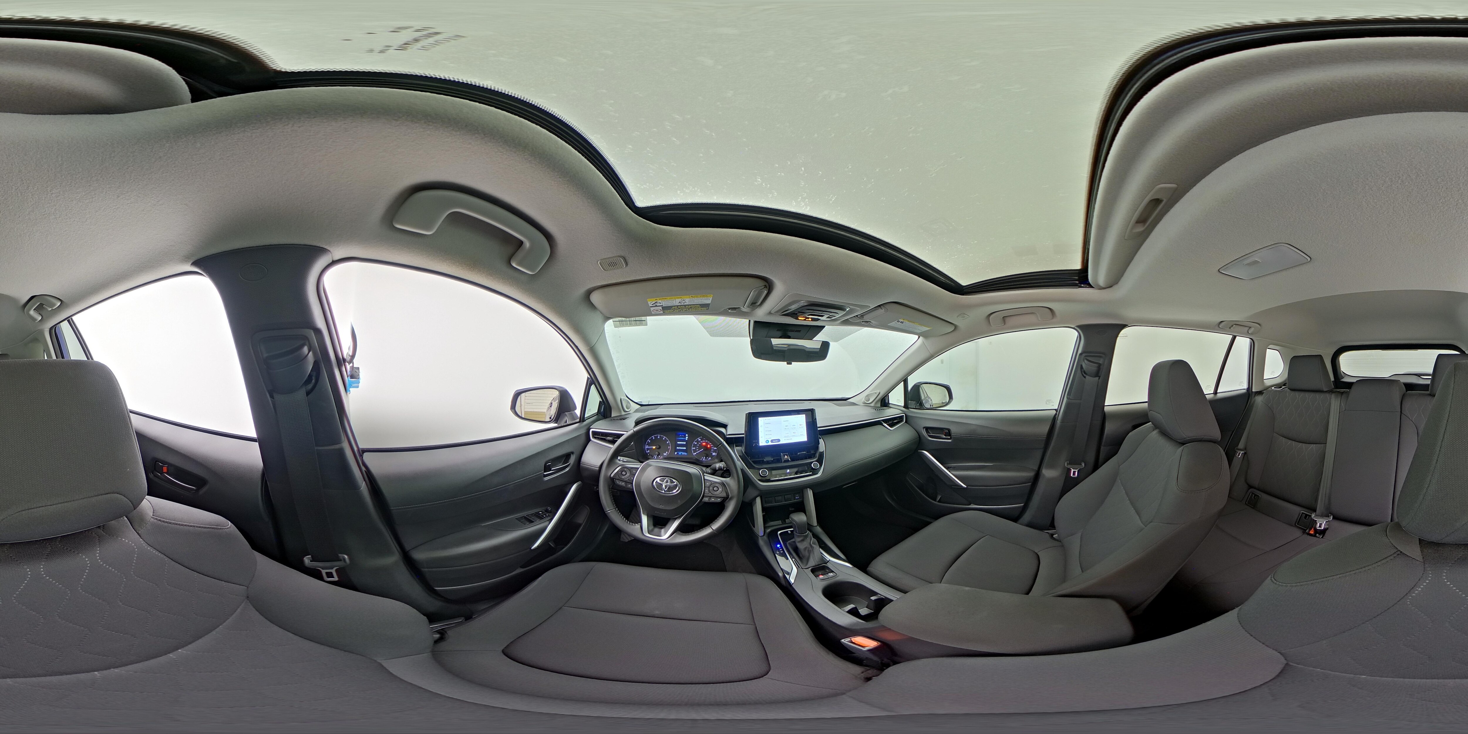 2024 Toyota Corolla Cross LE - Photo 27
