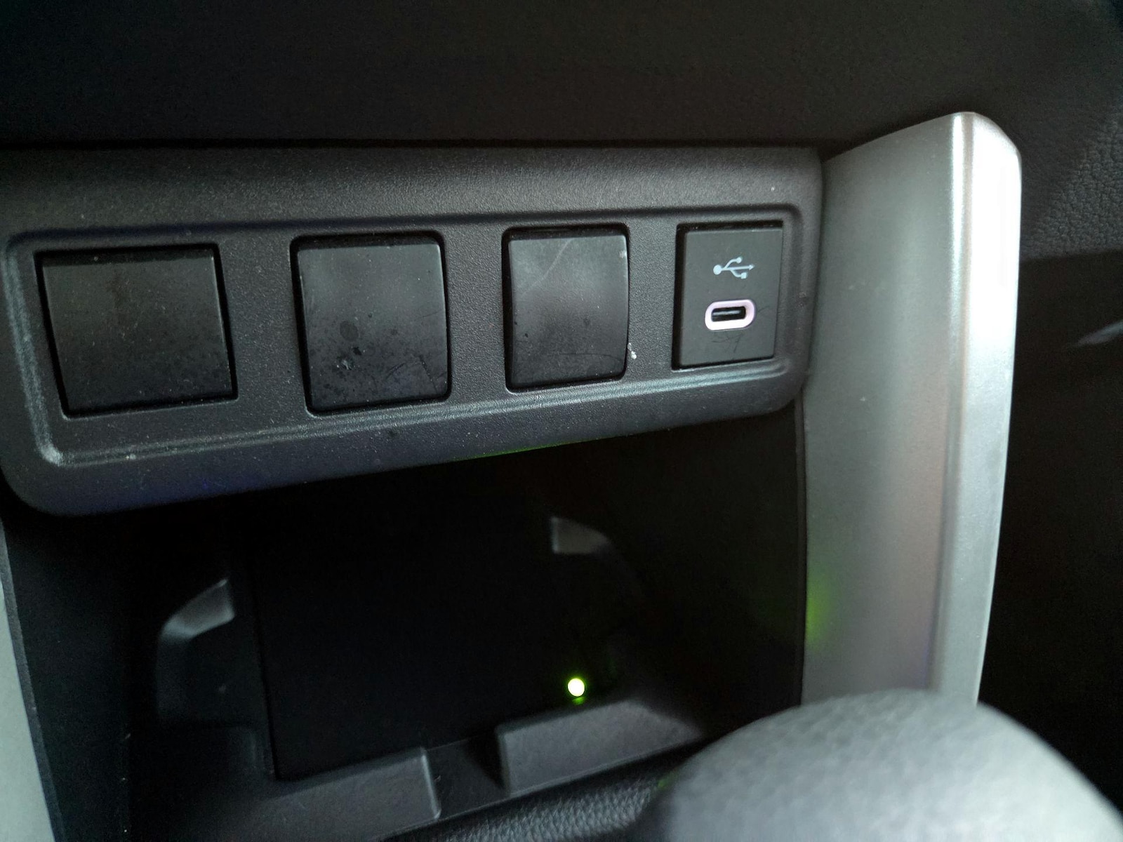 2024 Toyota Corolla Cross LE - Photo 19