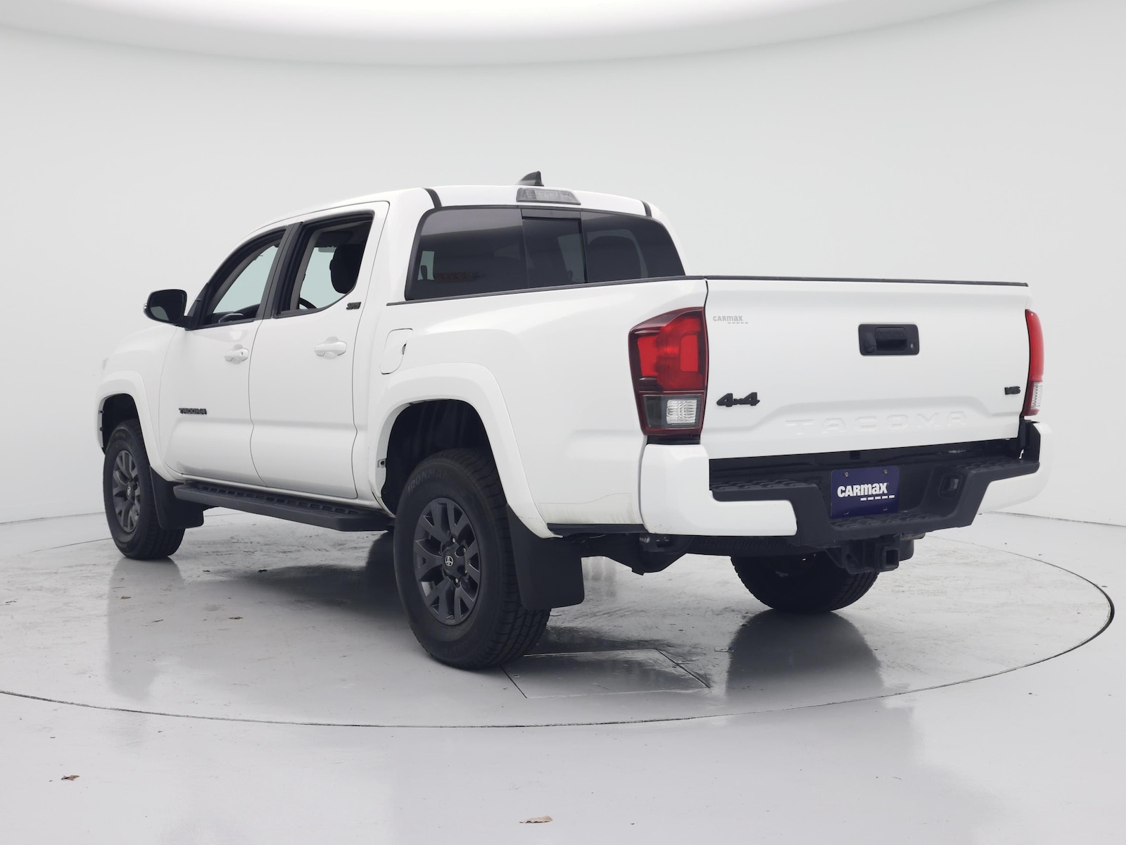 2023 Toyota Tacoma SR5 - Photo 3