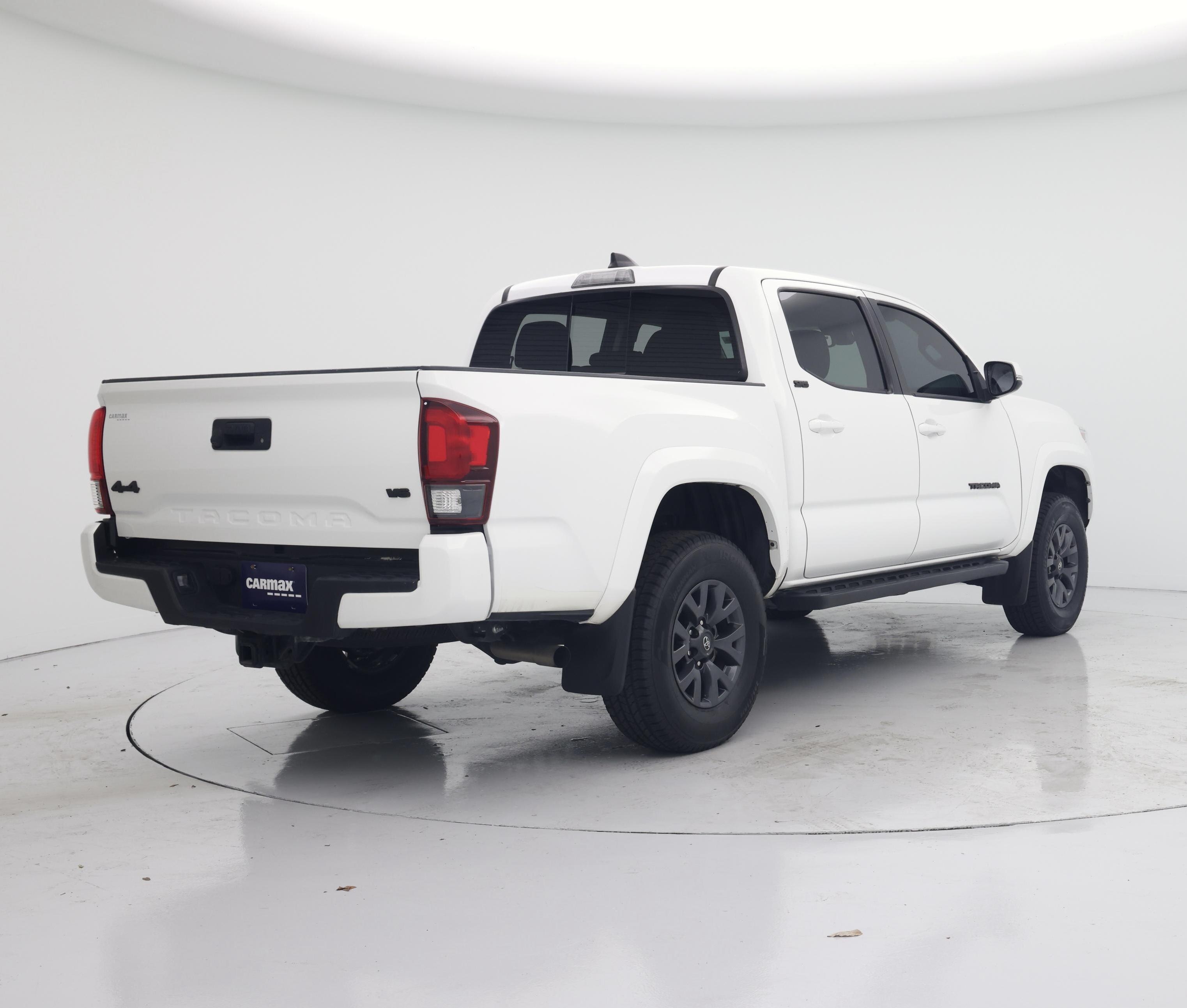Thumbnail: 2023 Toyota Tacoma - 8