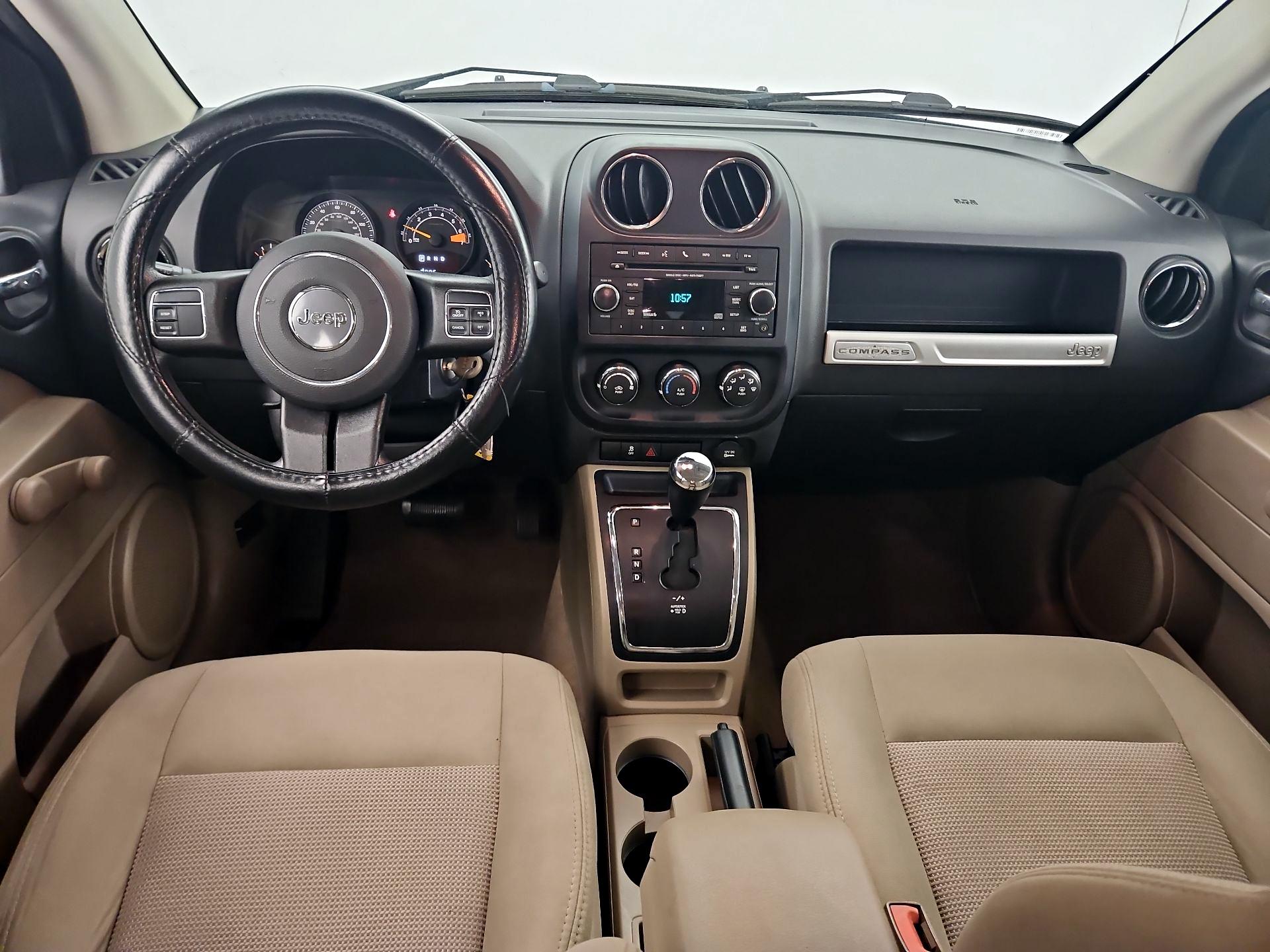 Thumbnail: 2016 Jeep Compass - 9