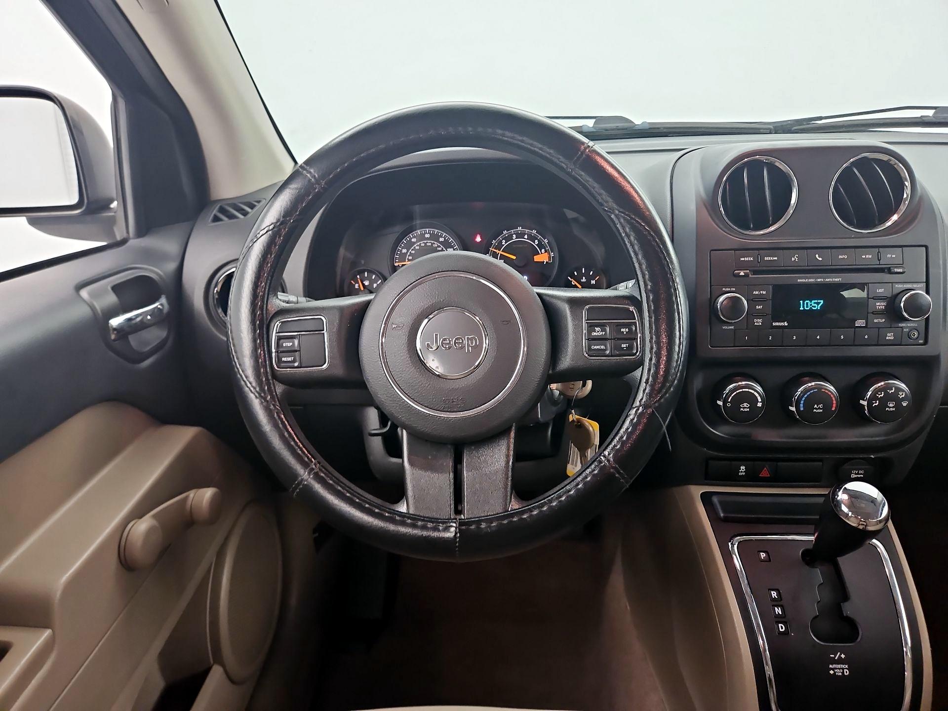 Thumbnail: 2016 Jeep Compass - 10