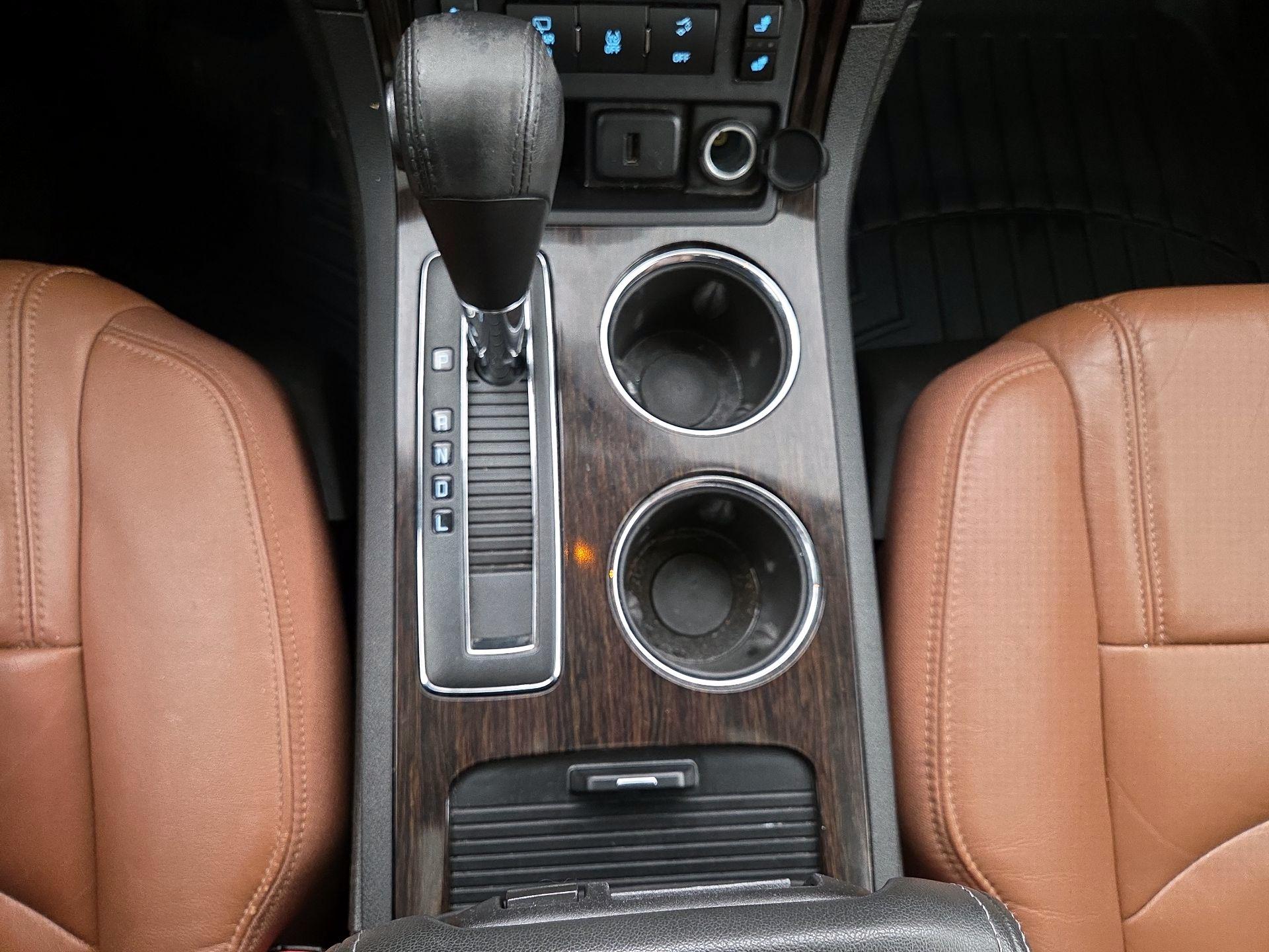 Thumbnail: 2016 Chevrolet Traverse - 17