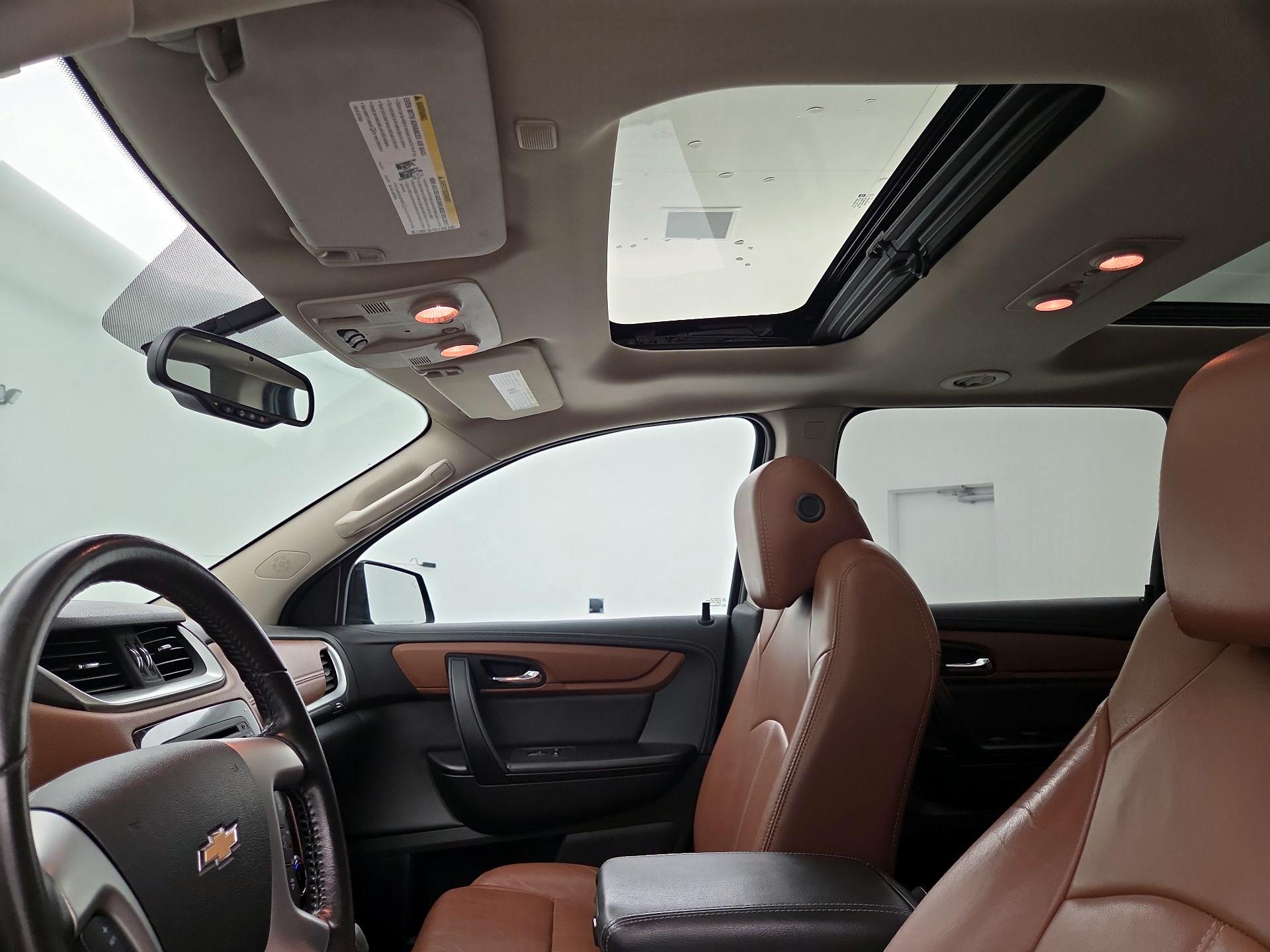 Thumbnail: 2016 Chevrolet Traverse - 19