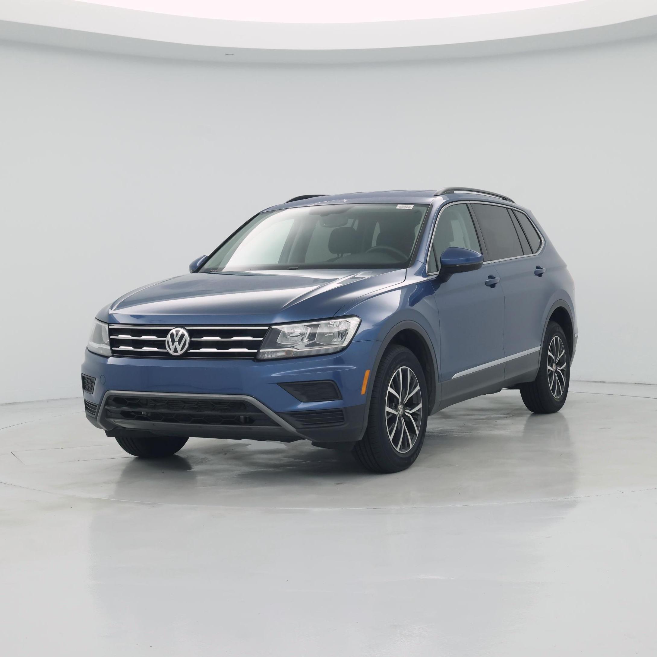 Thumbnail: 2020 Volkswagen Tiguan - 4
