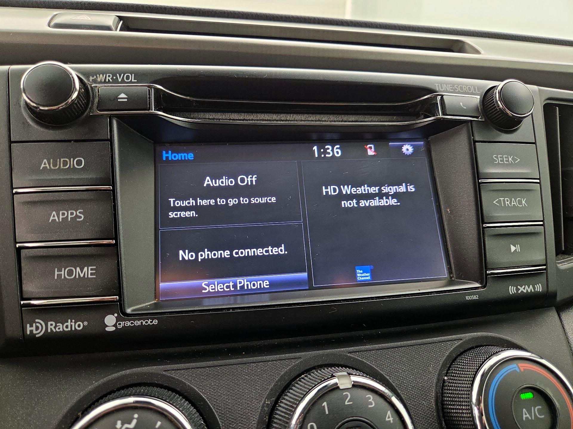 Thumbnail: 2018 Toyota RAV4 - 15