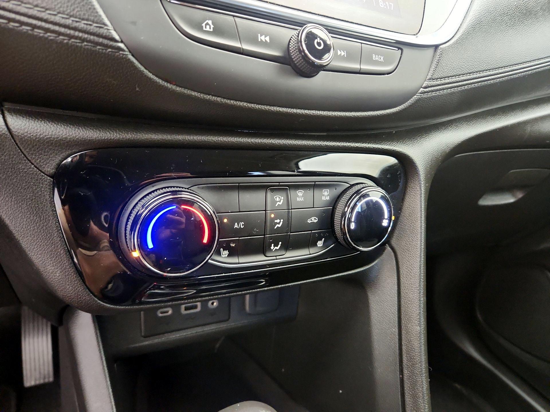 Thumbnail: 2021 Buick Encore GX - 16