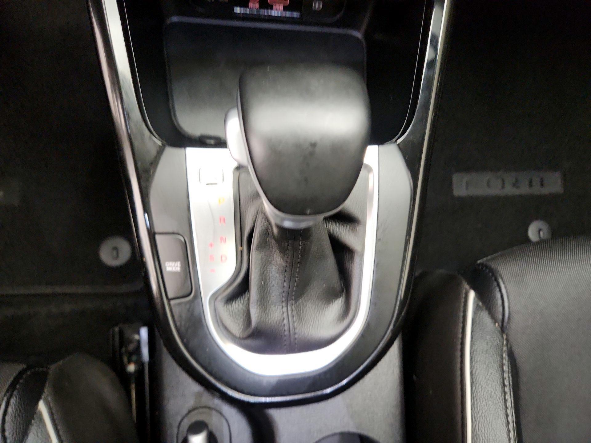 Thumbnail: 2021 Kia Forte - 17