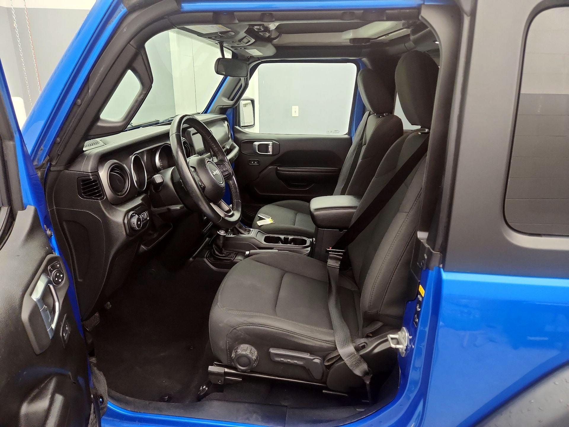 Thumbnail: 2021 Jeep Wrangler - 11