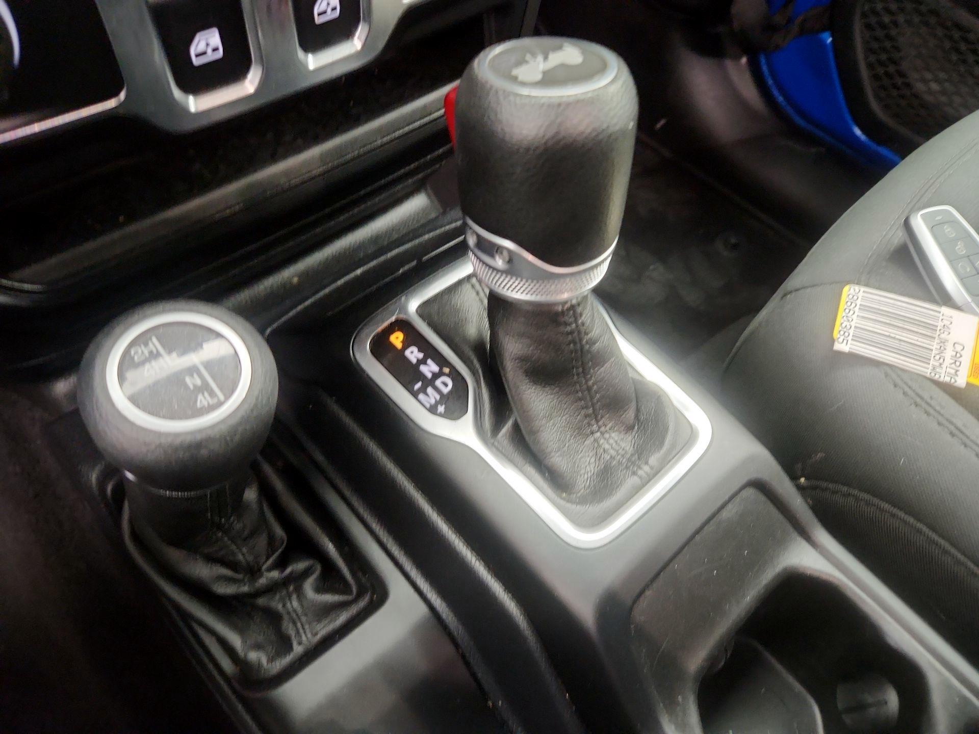 Thumbnail: 2021 Jeep Wrangler - 17