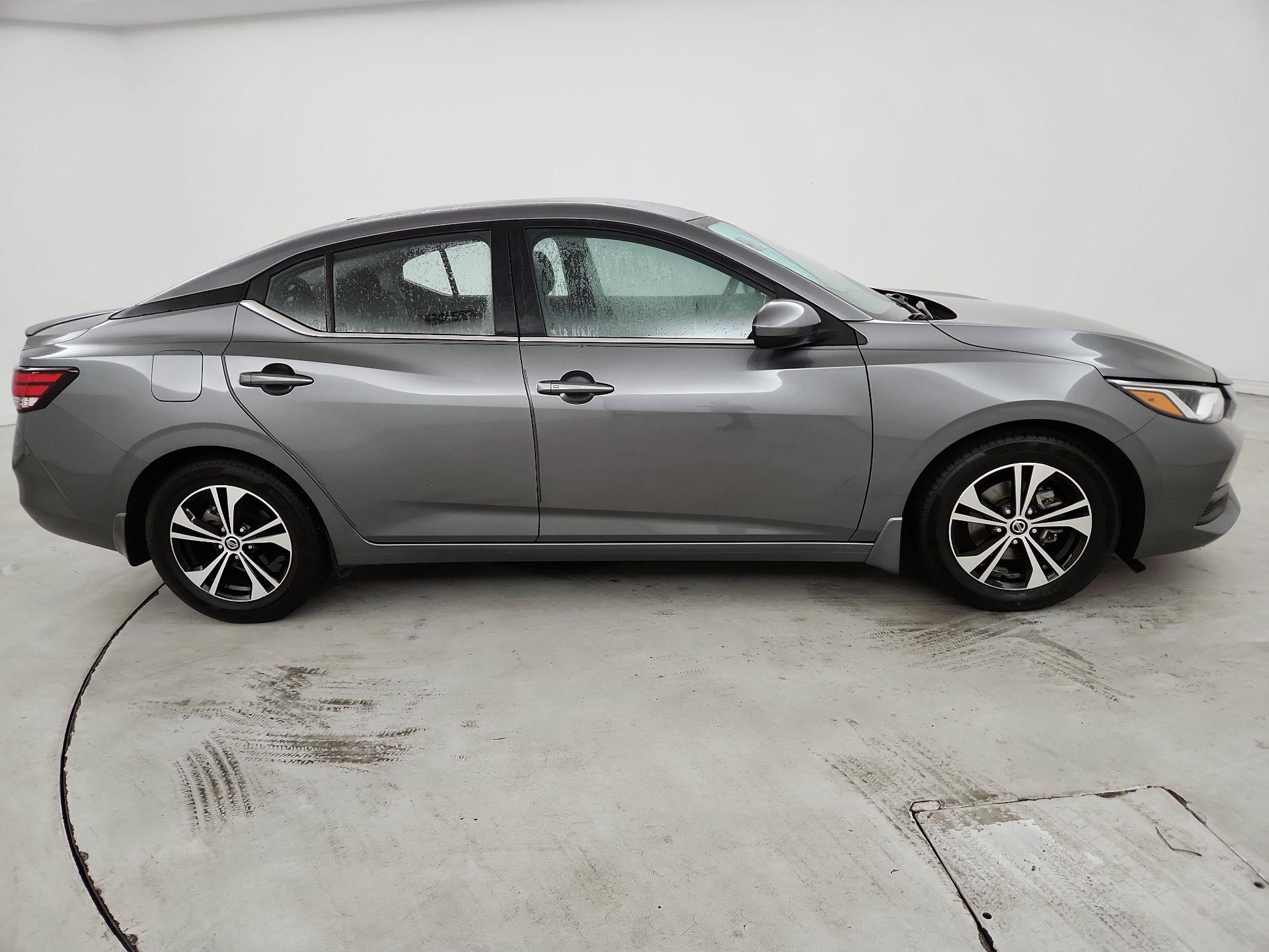 Thumbnail: 2022 Nissan Sentra - 4