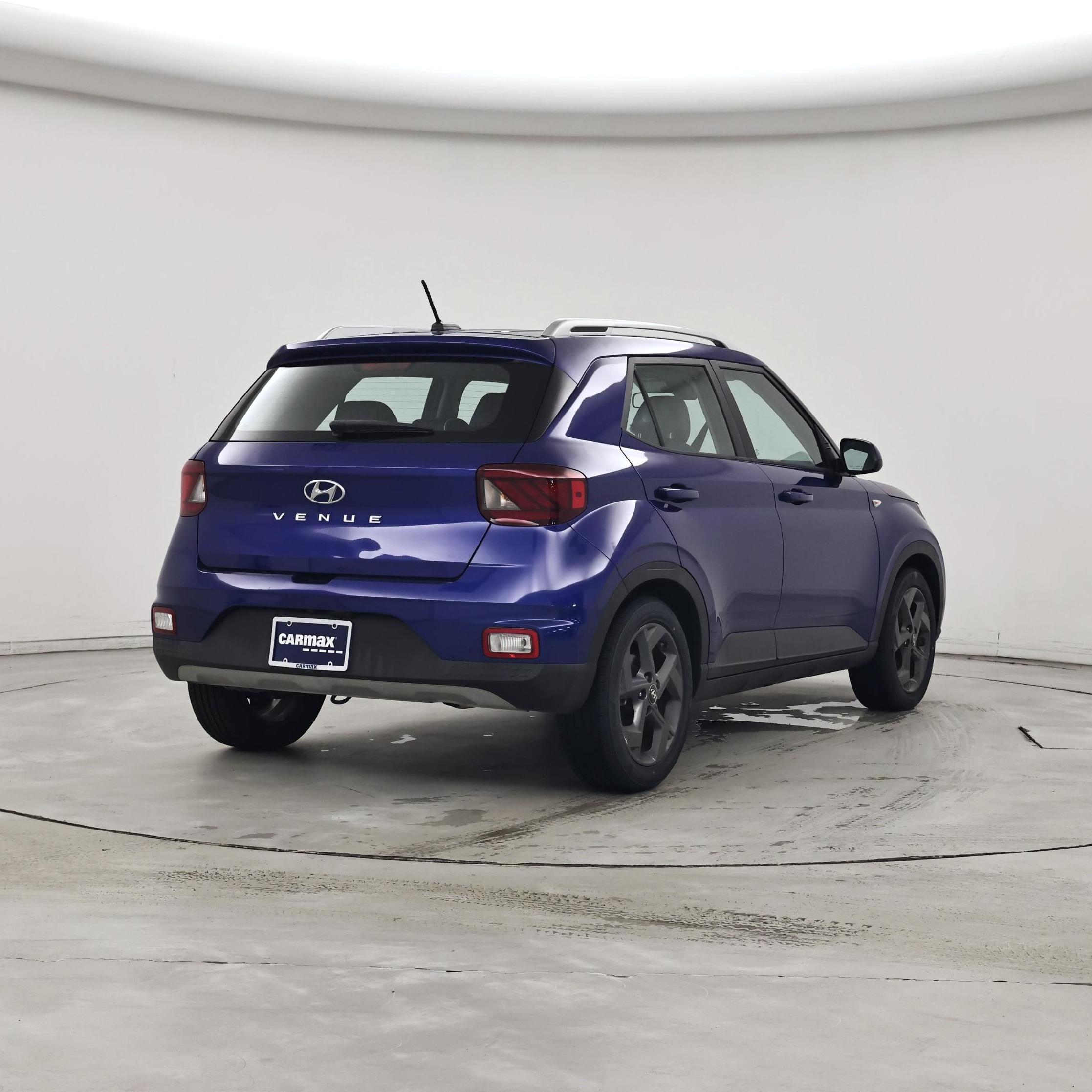 Thumbnail: 2023 Hyundai Venue - 8