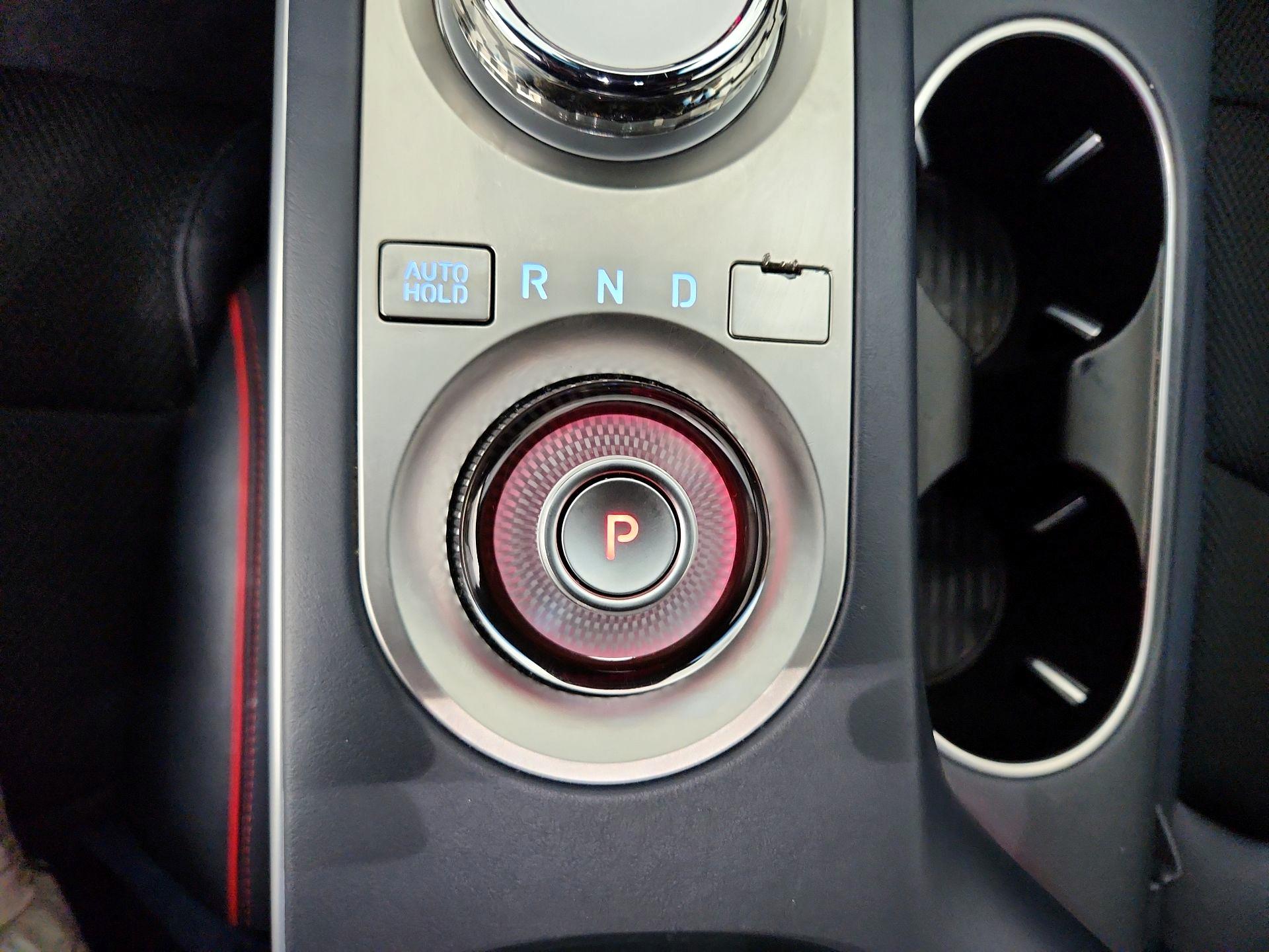 Thumbnail: 2023 Genesis GV70 - 18