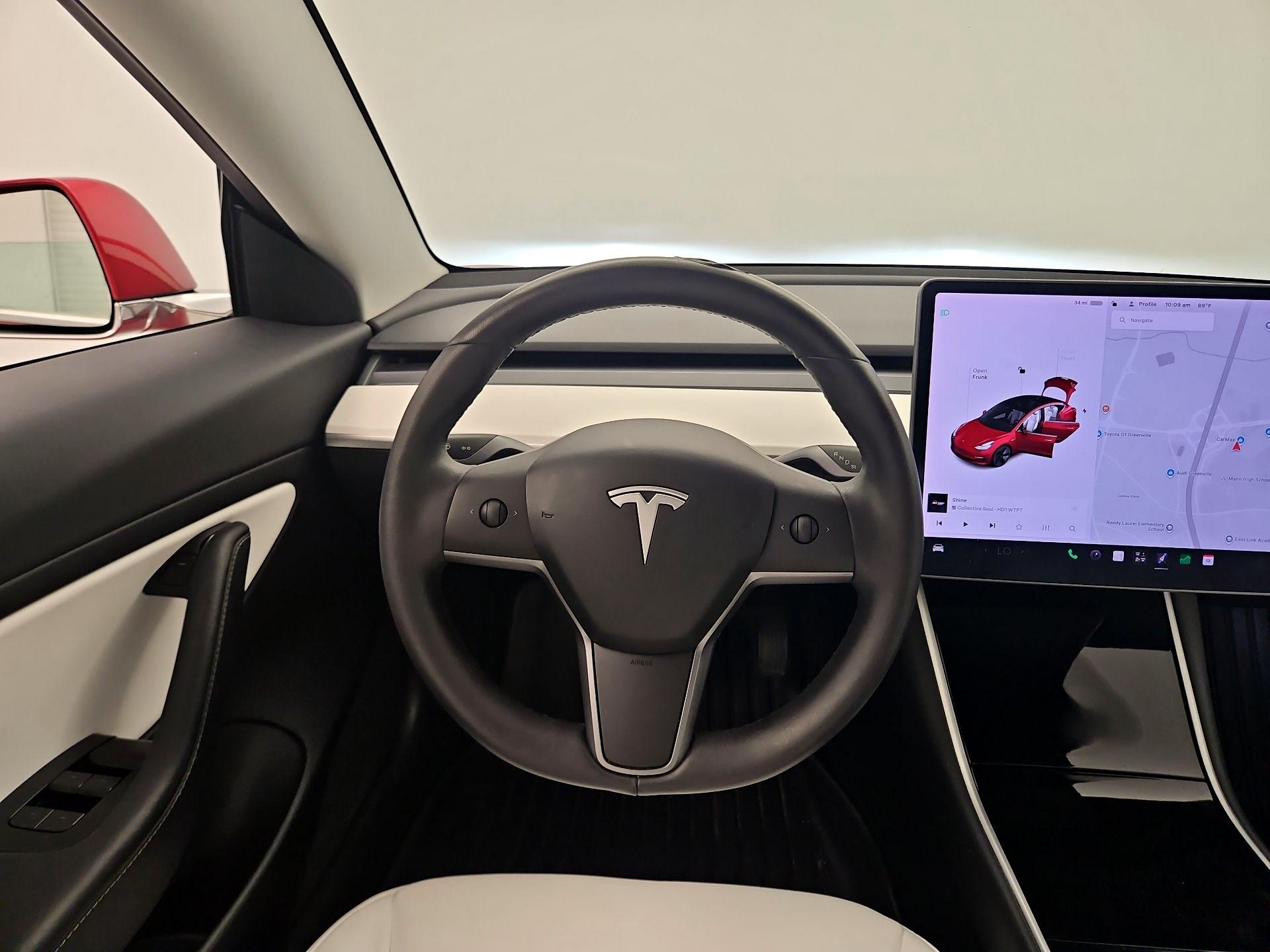 Thumbnail: 2020 Tesla Model 3 - 10