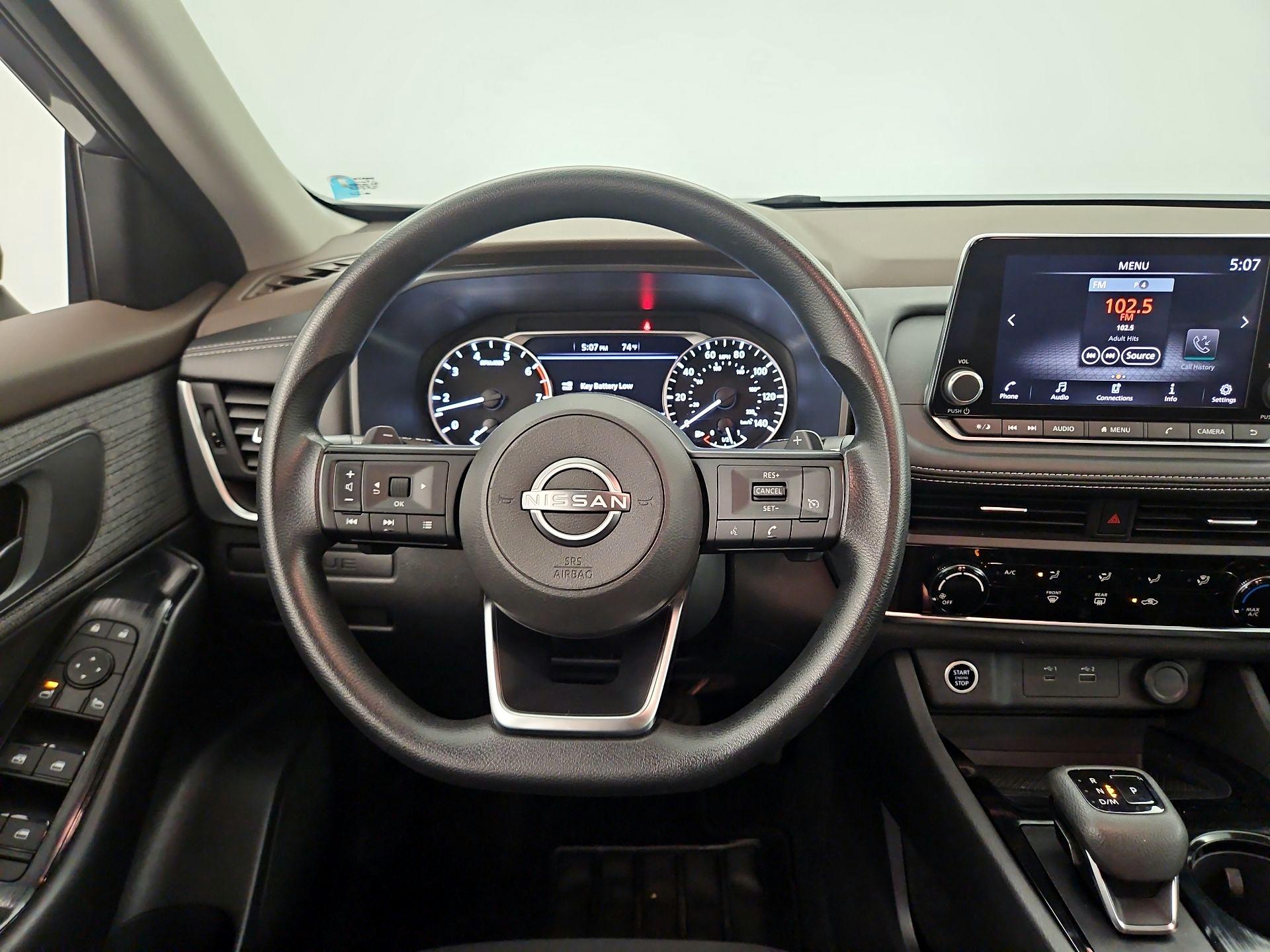 Thumbnail: 2023 Nissan Rogue - 10