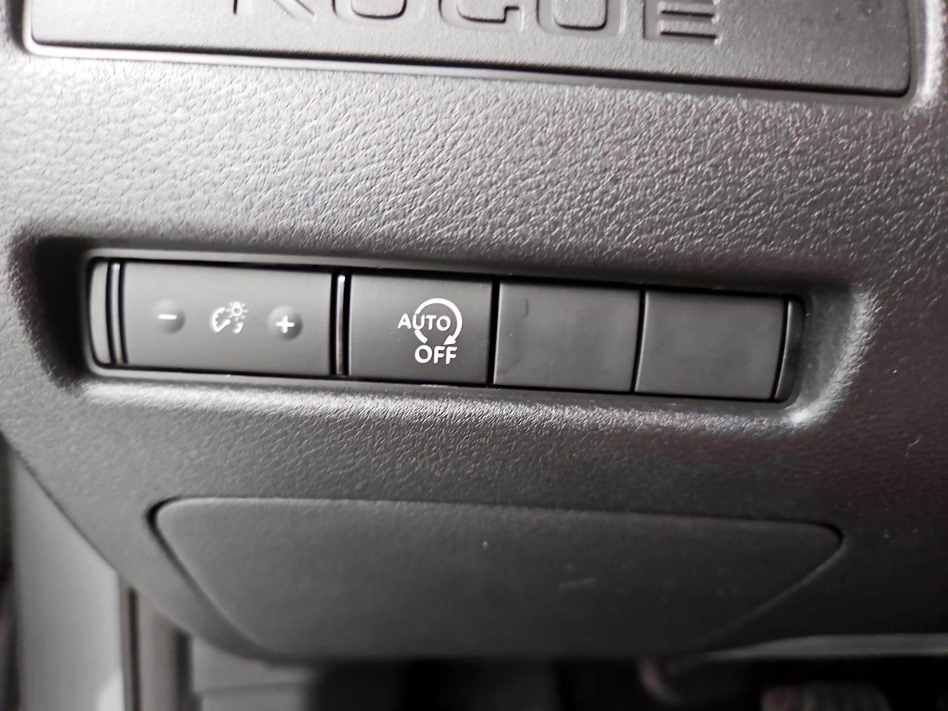 Thumbnail: 2023 Nissan Rogue - 13