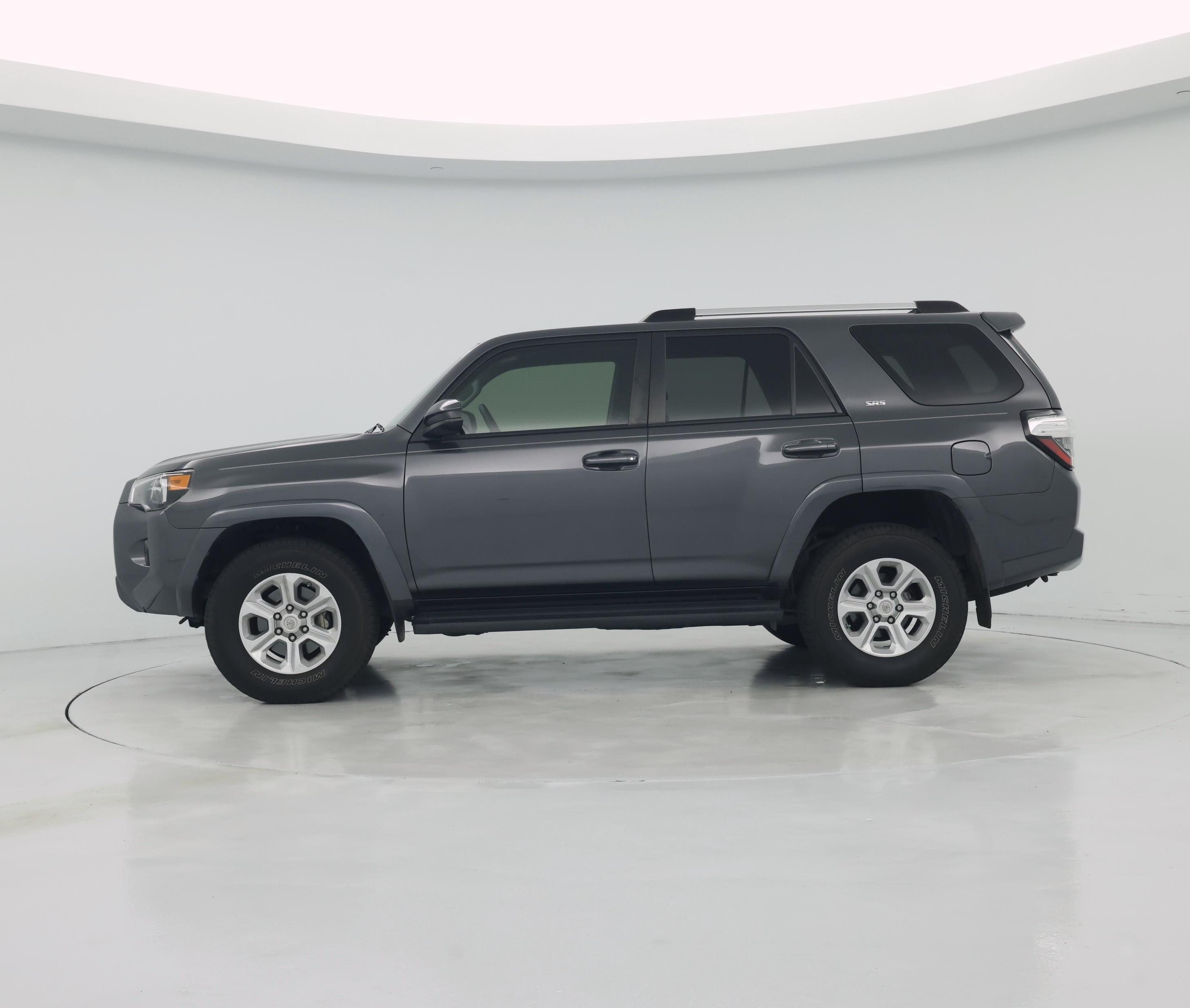 Thumbnail: 2020 Toyota 4Runner - 3