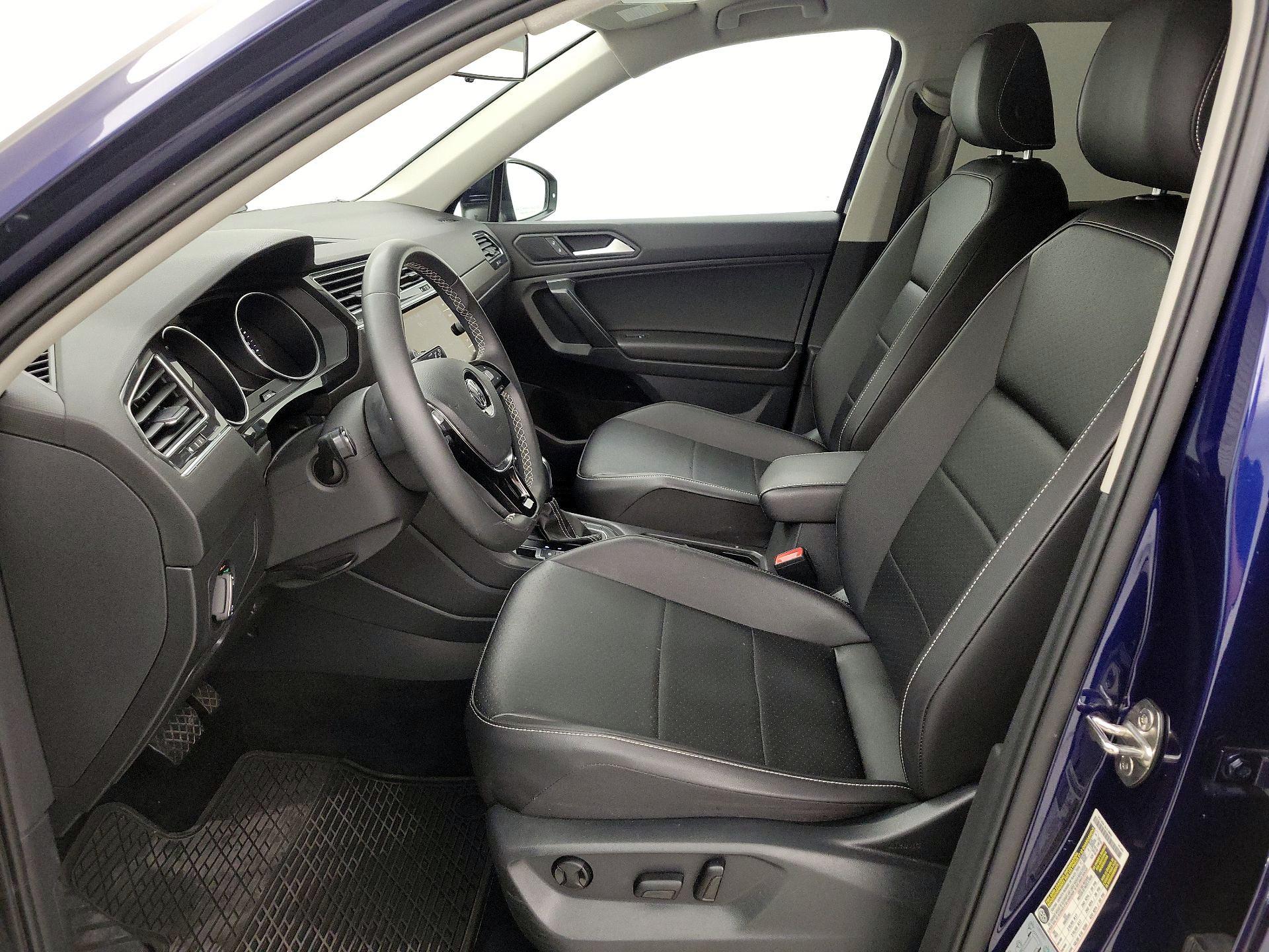 Thumbnail: 2021 Volkswagen Tiguan - 11