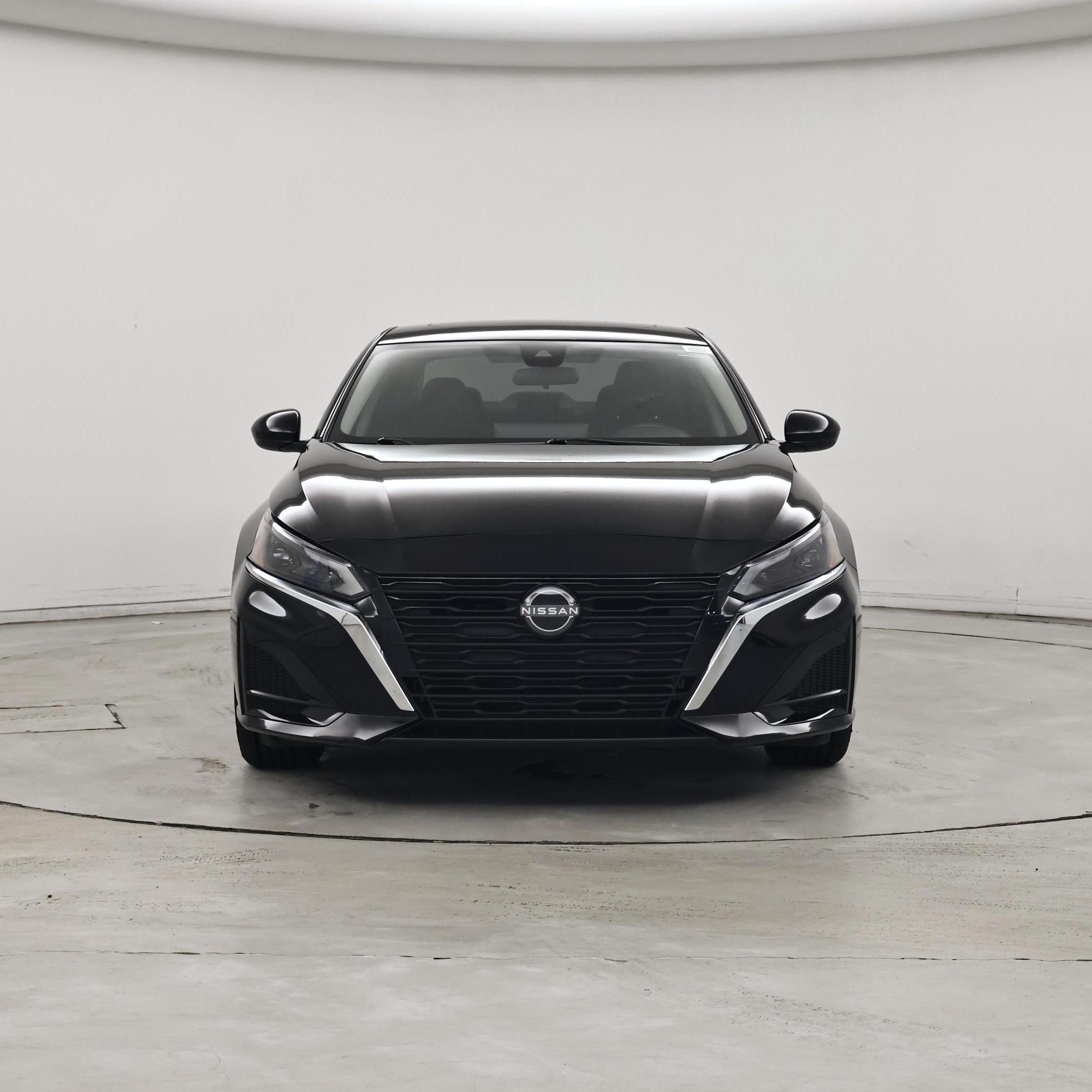 Thumbnail: 2023 Nissan Altima - 5