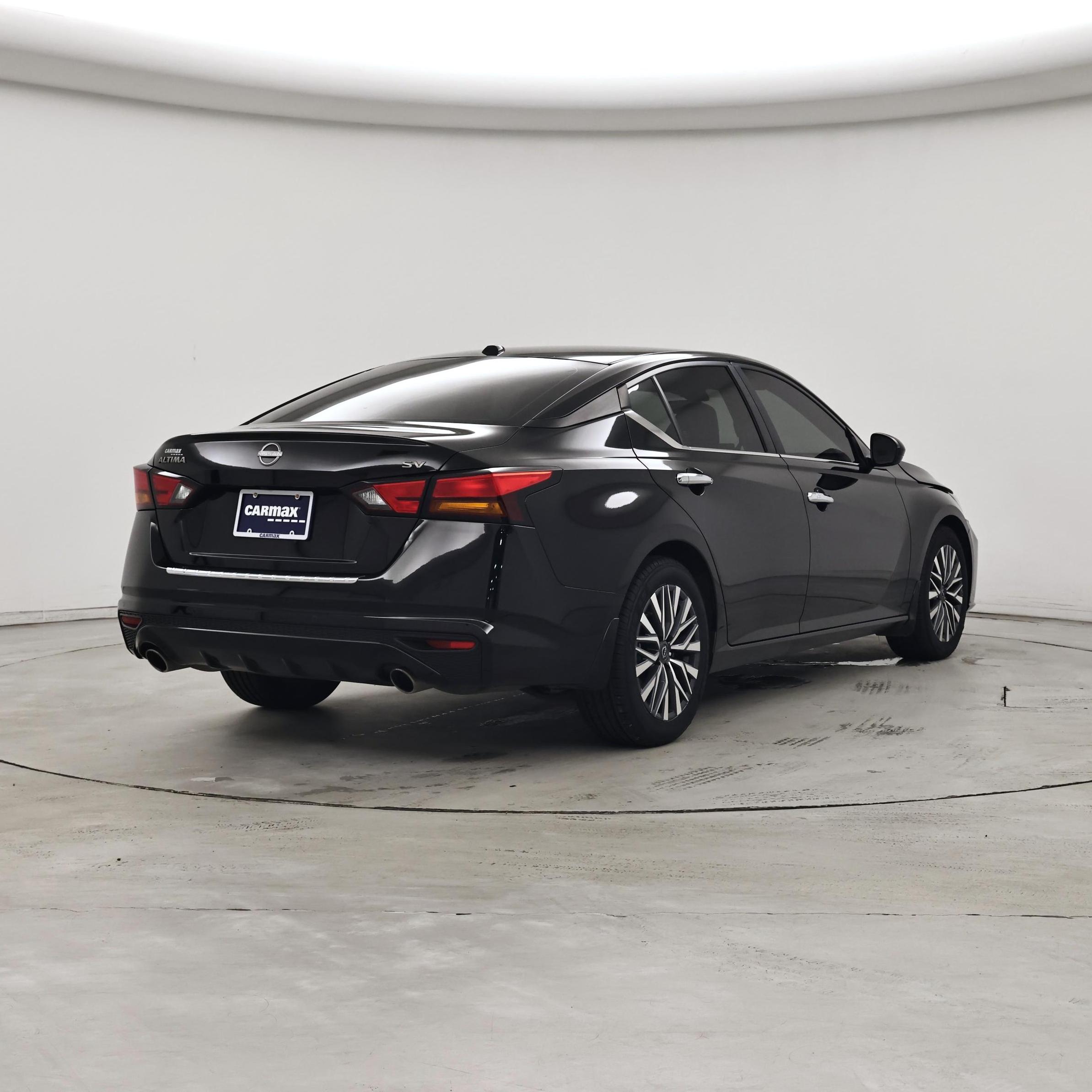 Thumbnail: 2023 Nissan Altima - 8