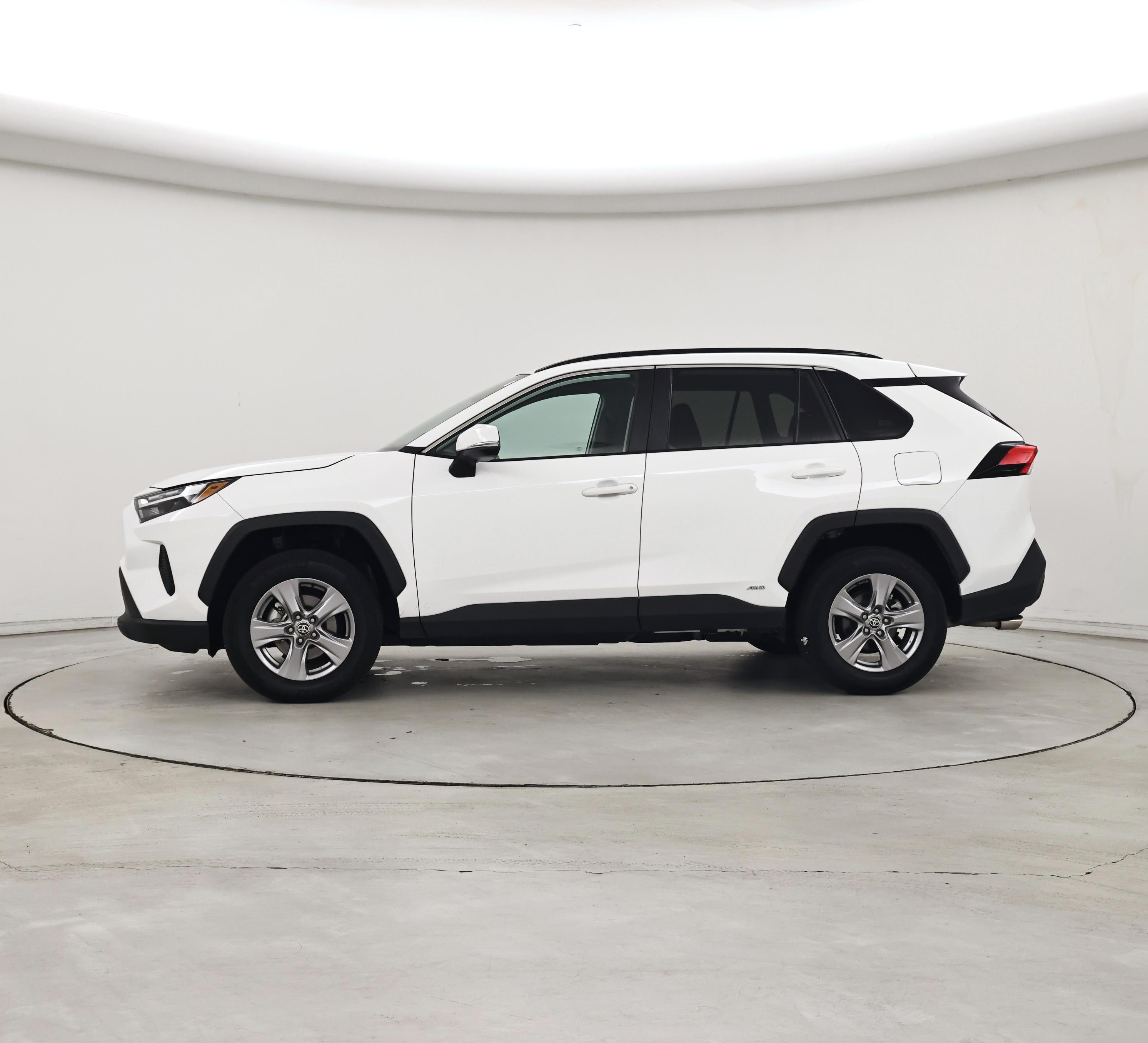 Thumbnail: 2025 Toyota RAV4 - 3