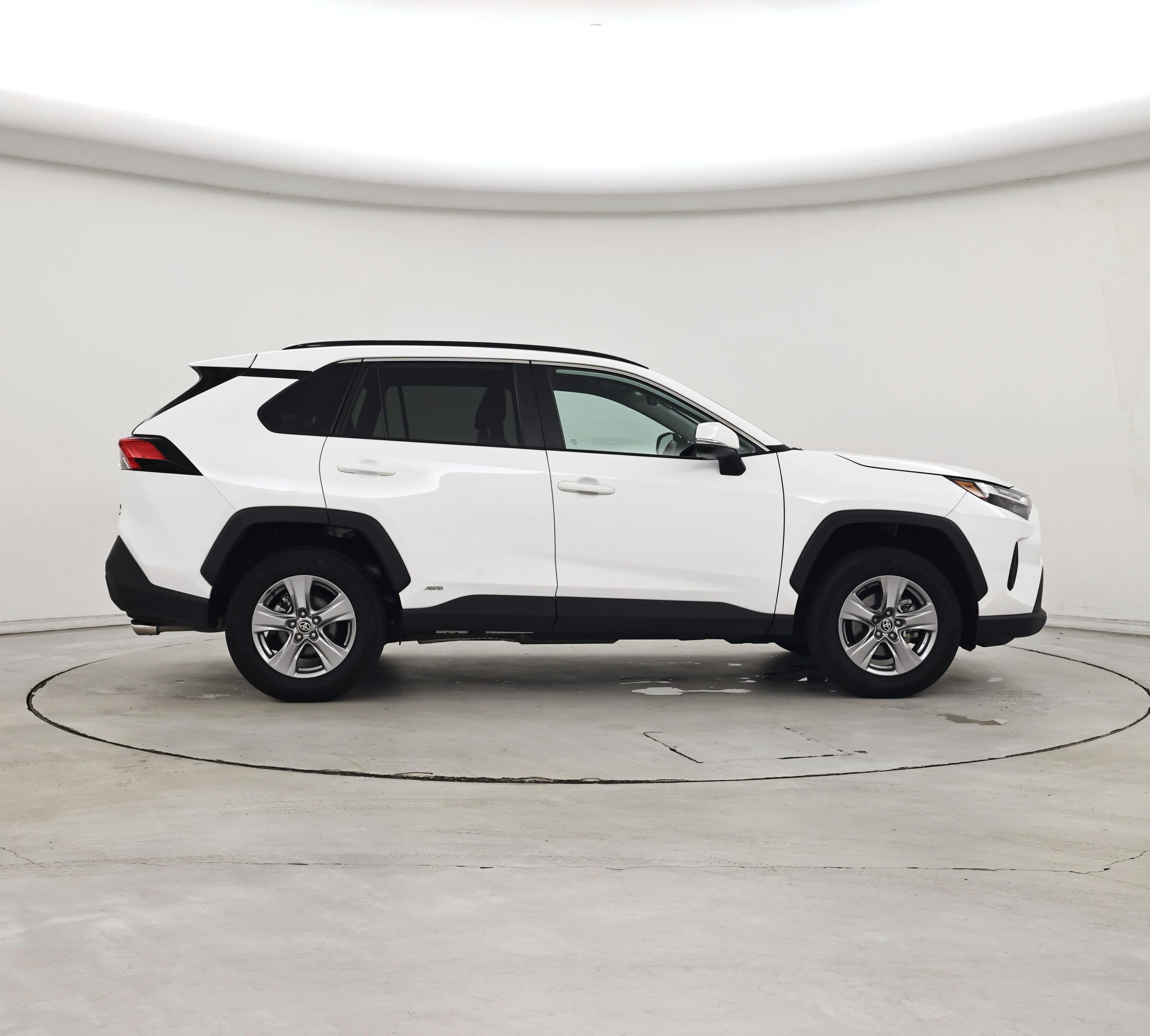 Thumbnail: 2025 Toyota RAV4 - 7