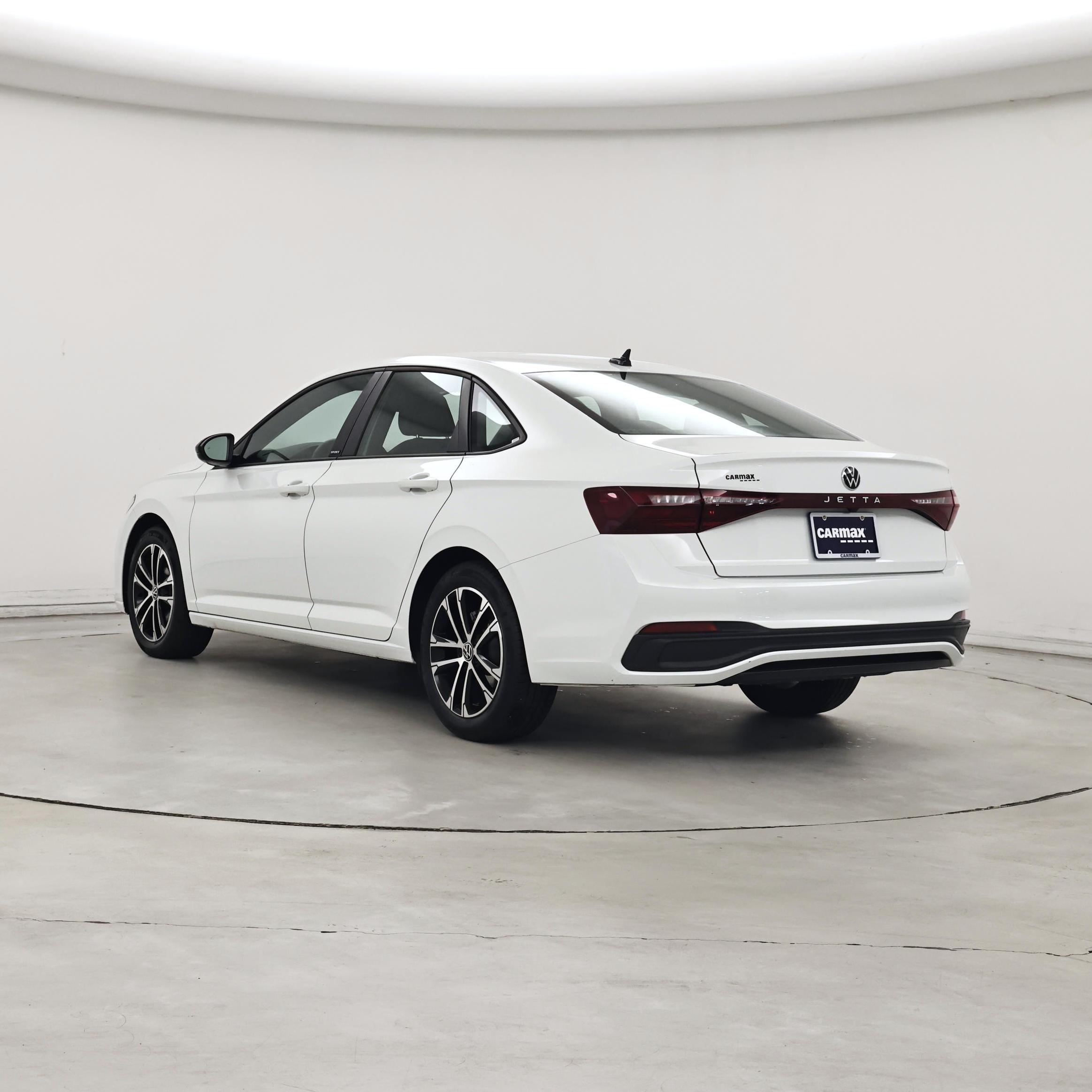 Thumbnail: 2025 Volkswagen Jetta - 2