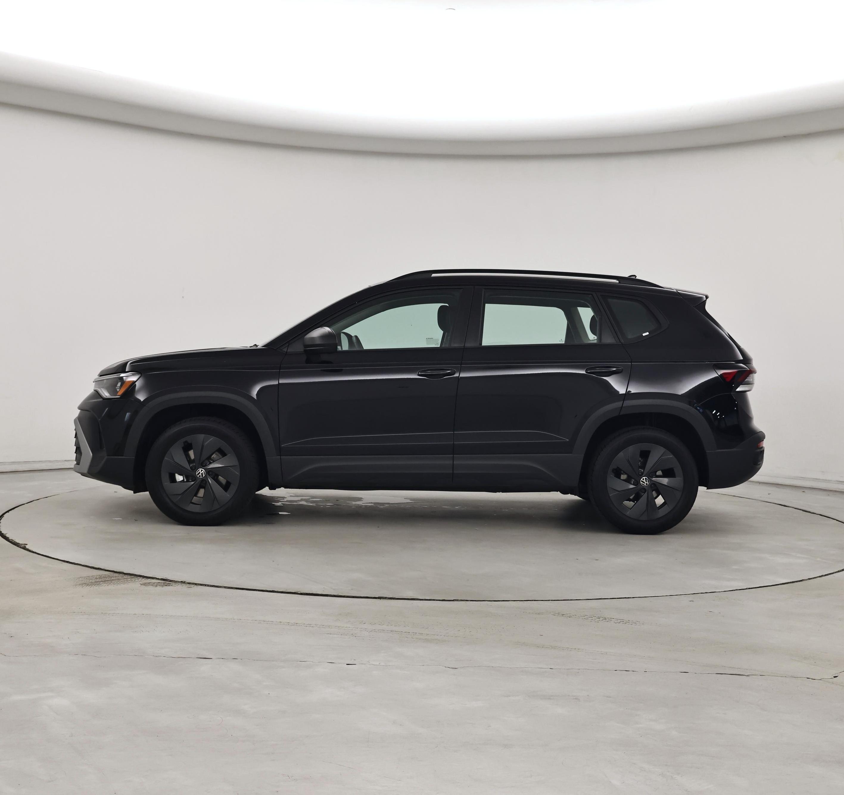 Thumbnail: 2025 Volkswagen Taos - 3