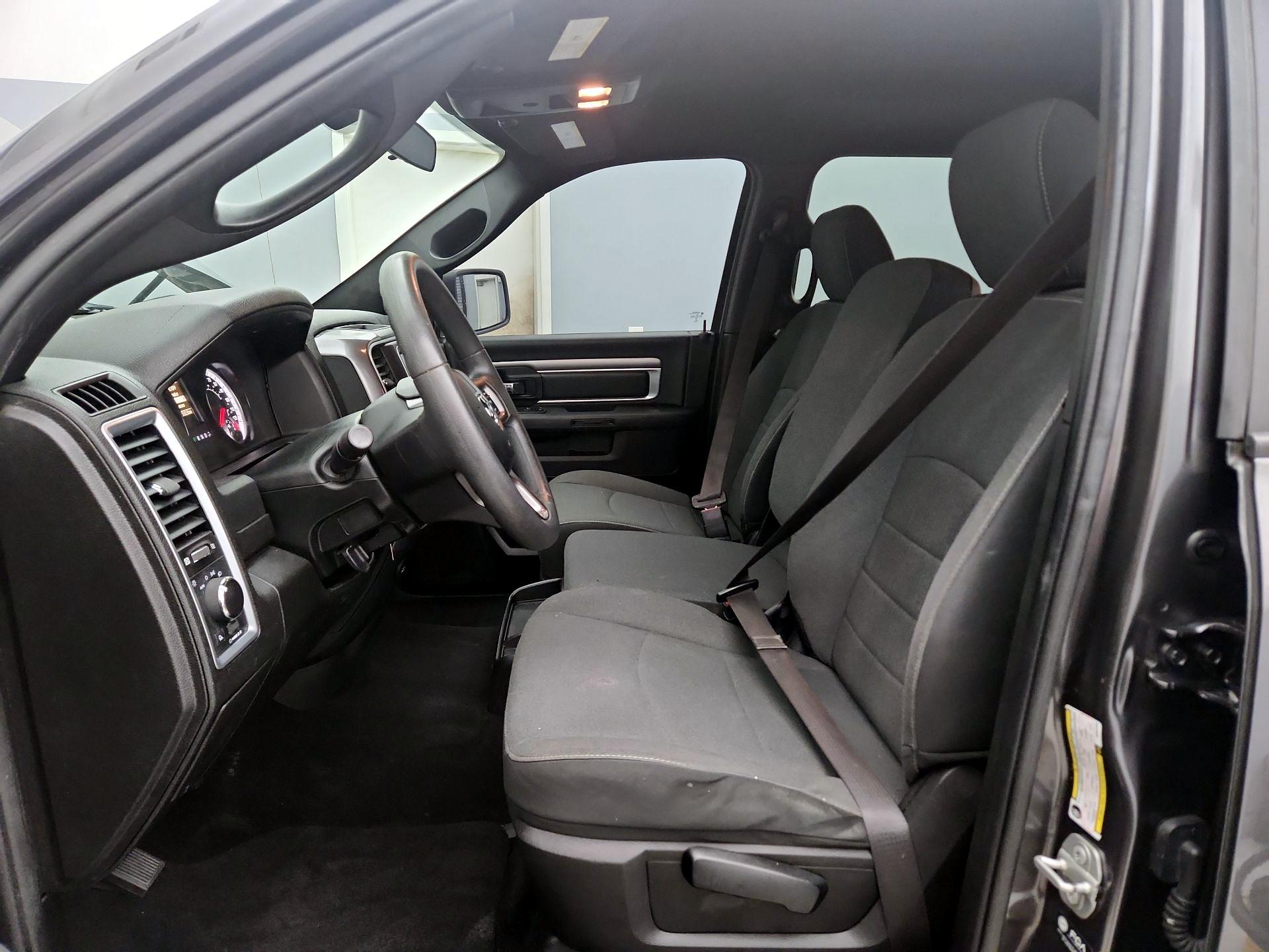 Thumbnail: 2021 RAM 1500 Classic - 11