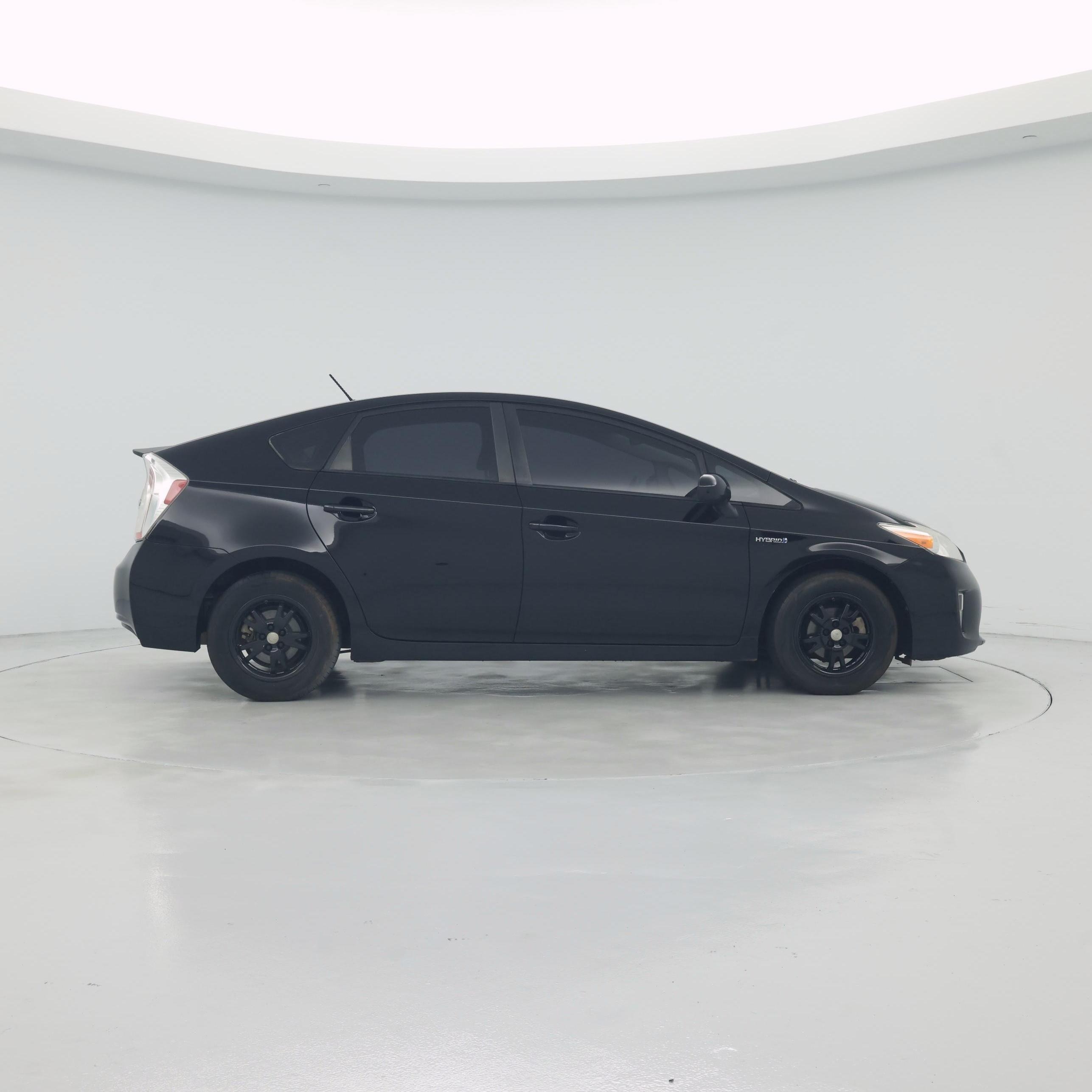Thumbnail: 2015 Toyota Prius - 7
