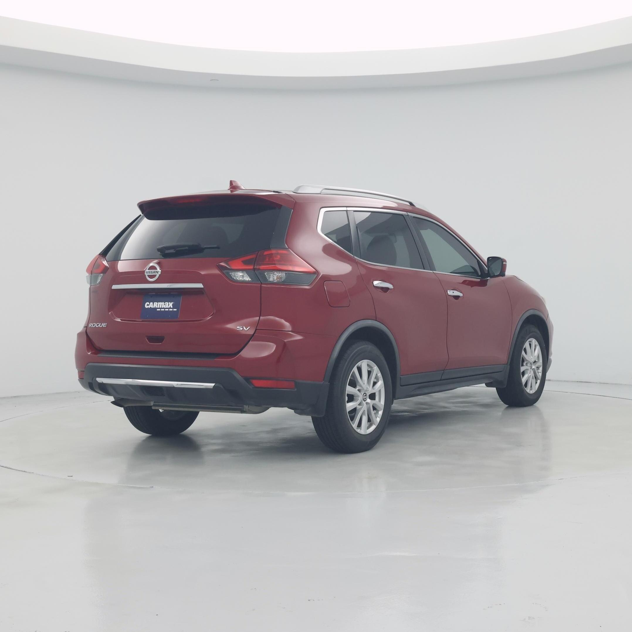 Thumbnail: 2017 Nissan Rogue - 8