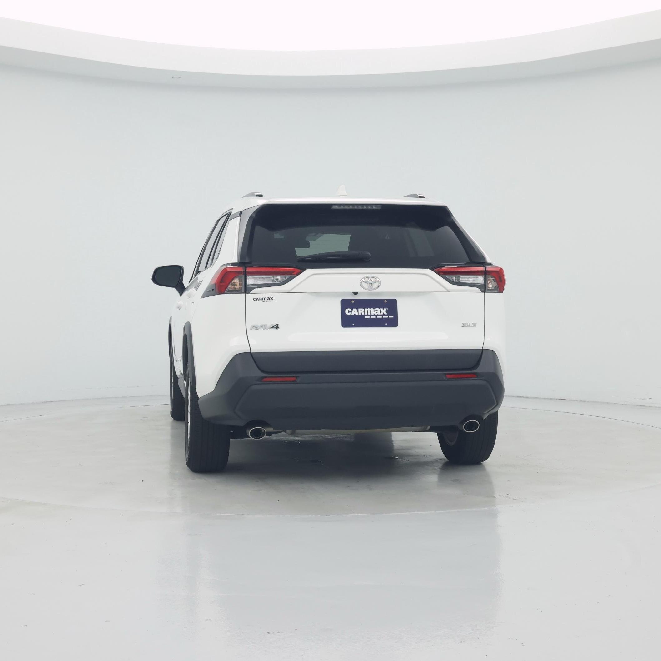Thumbnail: 2020 Toyota RAV4 - 6