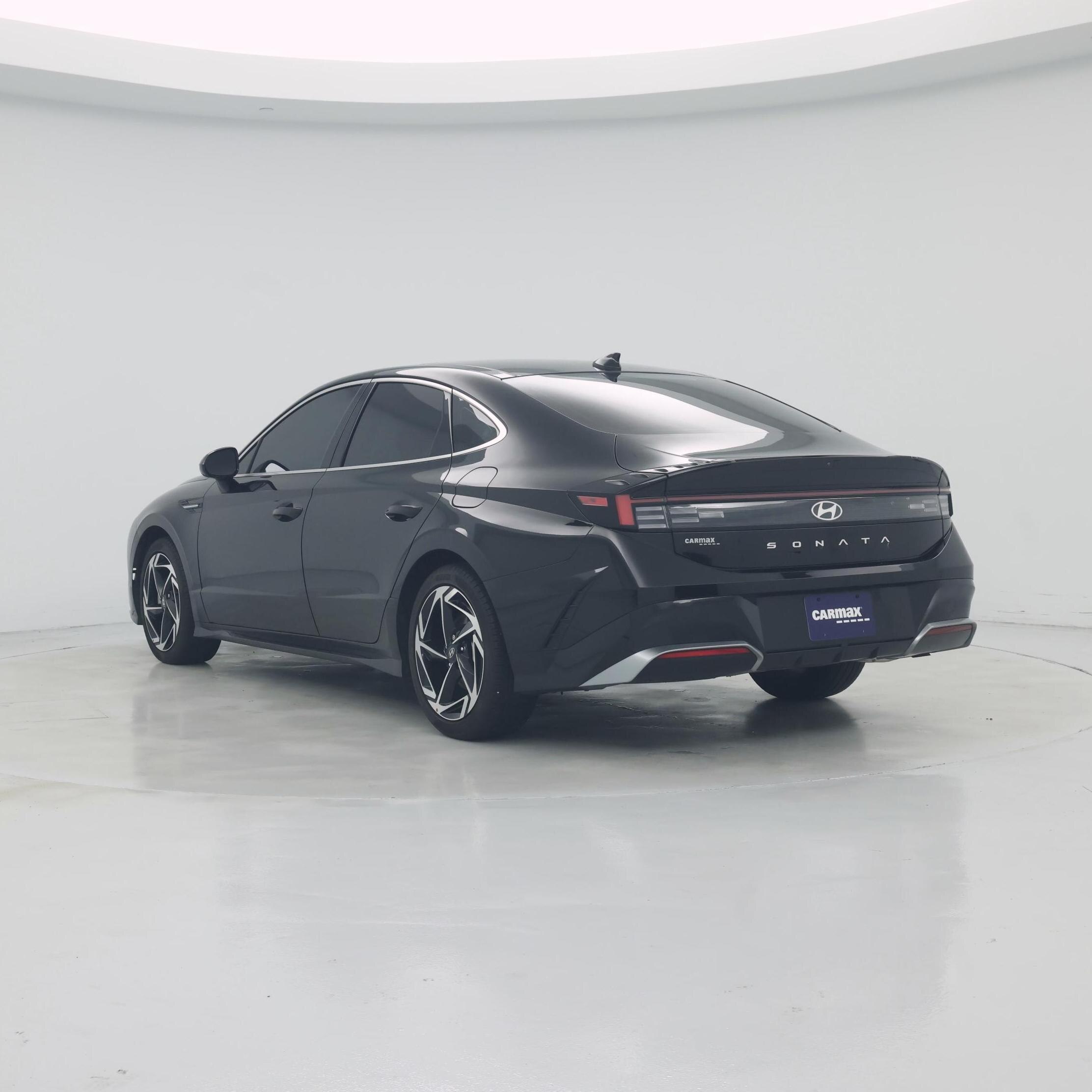 Thumbnail: 2024 Hyundai Sonata - 2